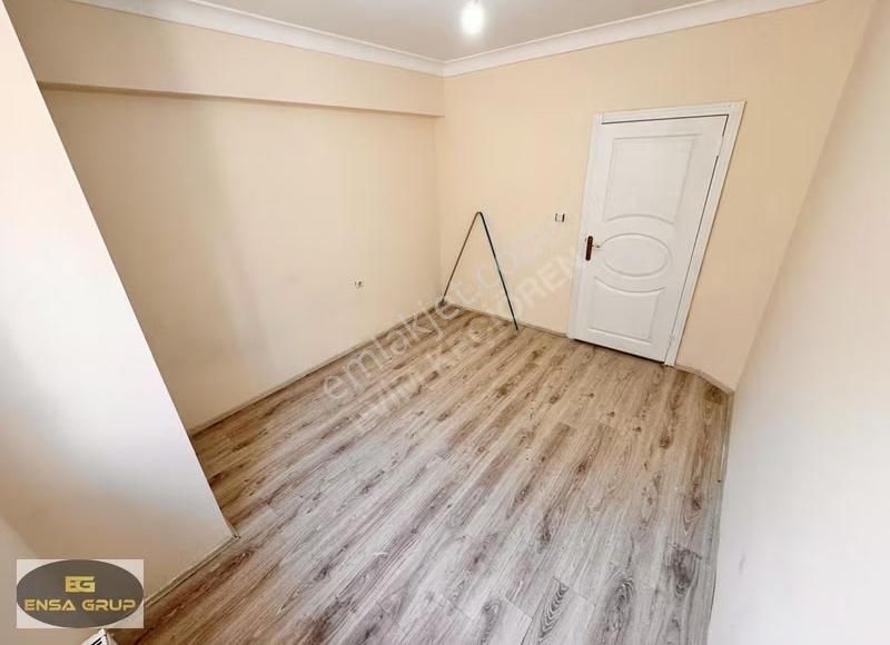 Çambaşı Cd Üzeri Kat Konumlu Geniş M2 Acil Satılık 3+1 - Görsel 28