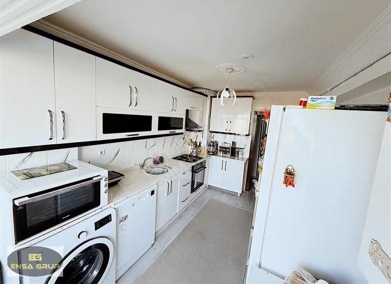 Kuşcağız Muhtarlık Yakını 4.kat Konumunda Çift Balkon Kök Tapu! - Görsel 24