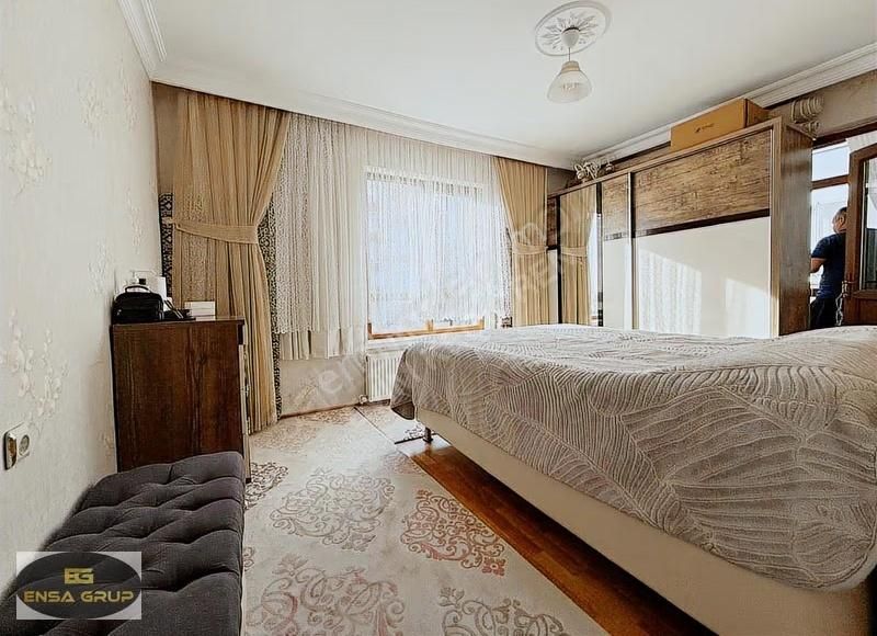 Kuşcağız Muhtarlık Yakını 4.kat Konumunda Çift Balkon Kök Tapu! - Görsel 25