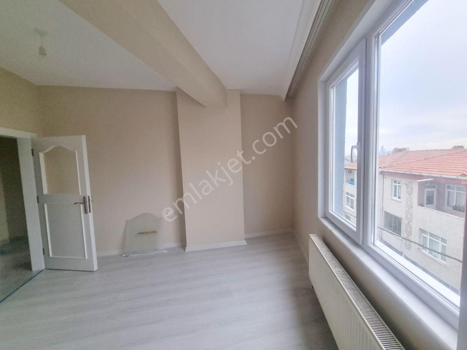 Tarabyaüstü Cumhuriyette Komple Yeni Binada 2+1 Kiralık Daire - Görsel 2