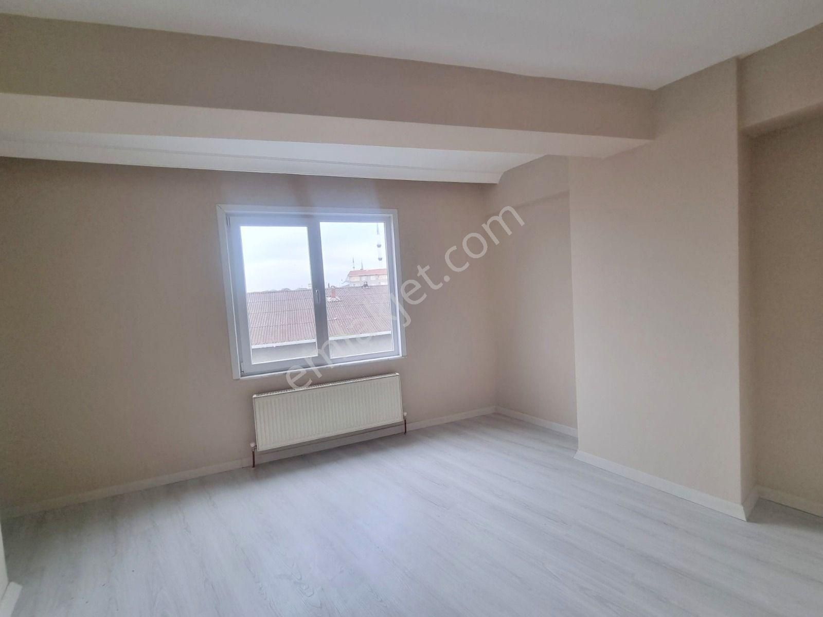 Tarabyaüstü Cumhuriyette Komple Yeni Binada 2+1 Kiralık Daire - Görsel 13