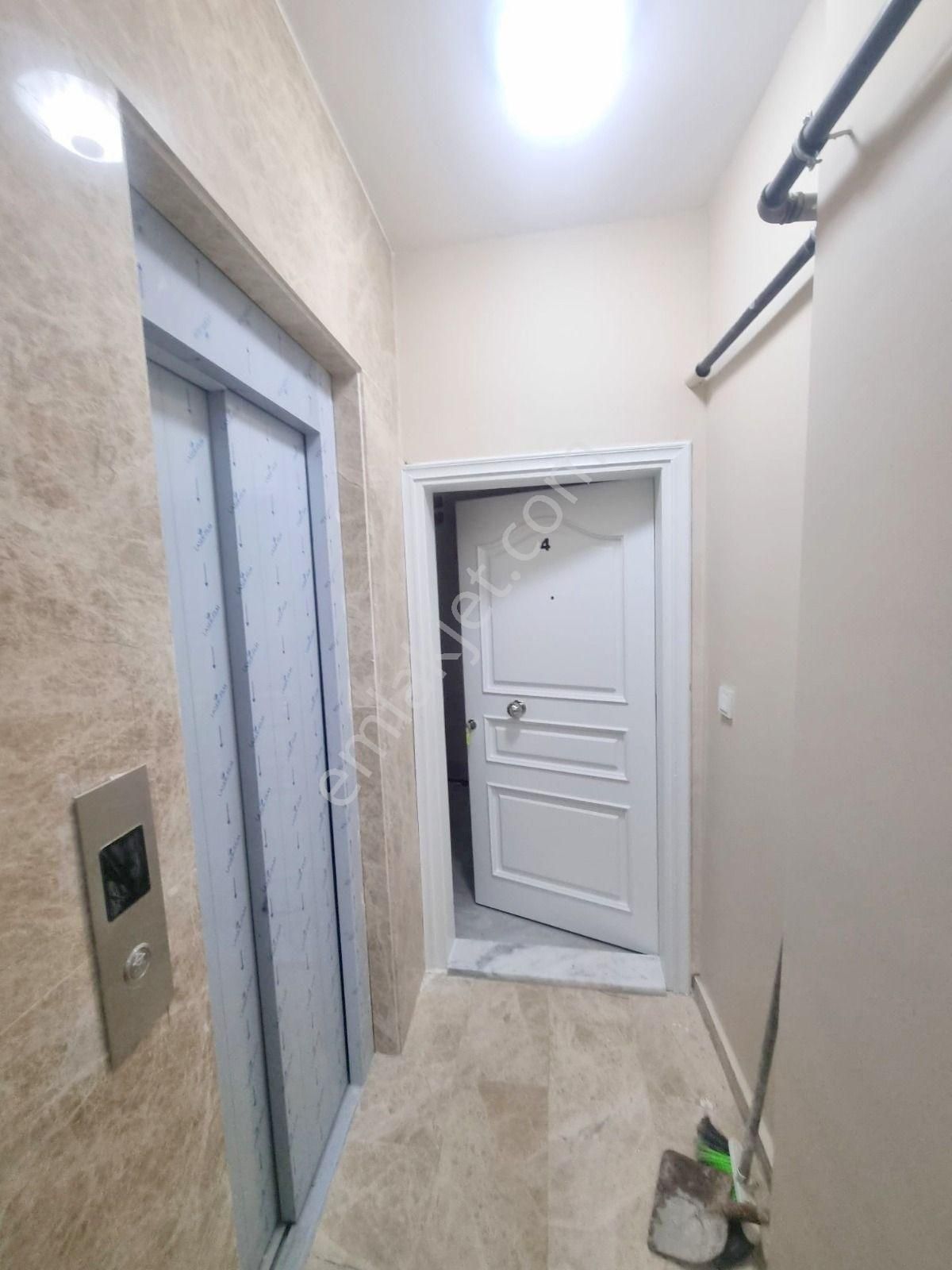 Tarabyaüstü Cumhuriyette Komple Yeni Binada 2+1 Kiralık Daire - Görsel 8