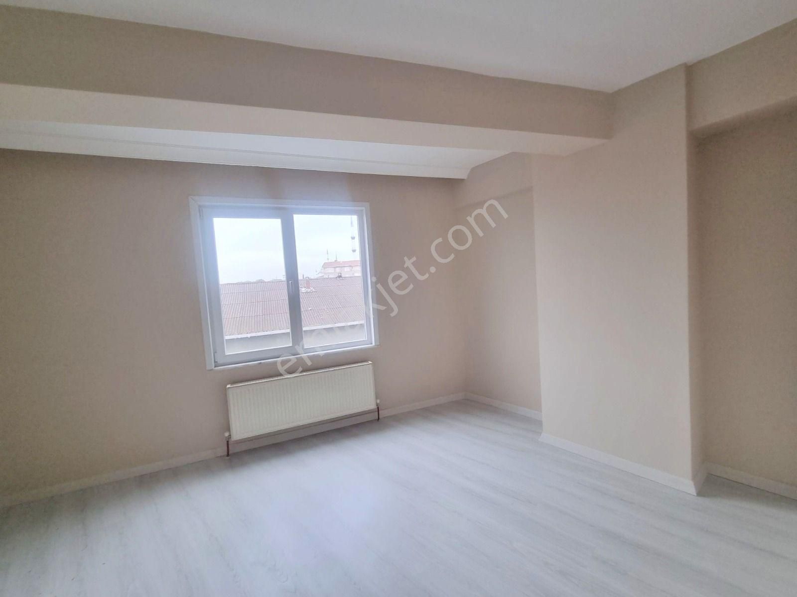 Tarabyaüstü Cumhuriyette Komple Yeni Binada 2+1 Kiralık Daire - Görsel 5