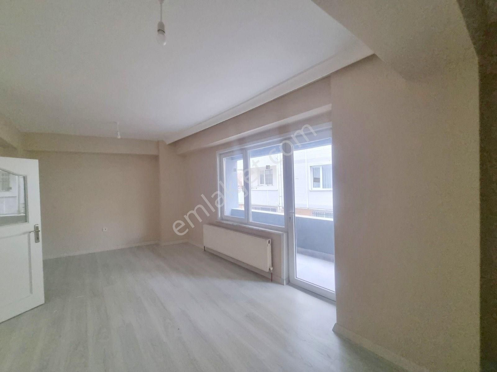 Tarabyaüstü Cumhuriyette Komple Yeni Binada 2+1 Kiralık Daire - Görsel 24
