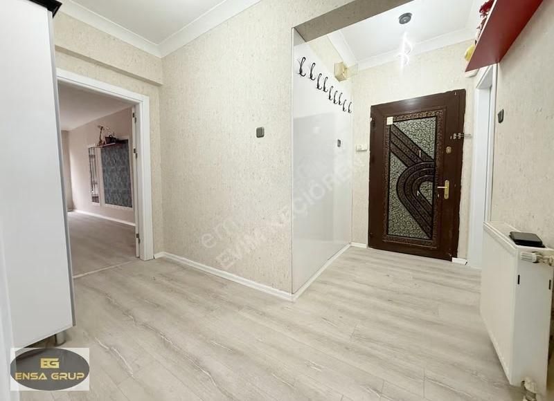 Etlikte Çift Balkonlu Merkezi Konumda Full Yapılı Masrafsız 3+1!