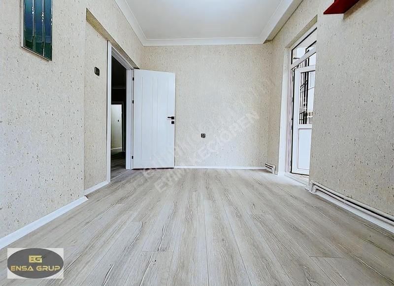 Etlikte Çift Balkonlu Merkezi Konumda Full Yapılı Masrafsız 3+1! - Görsel 34