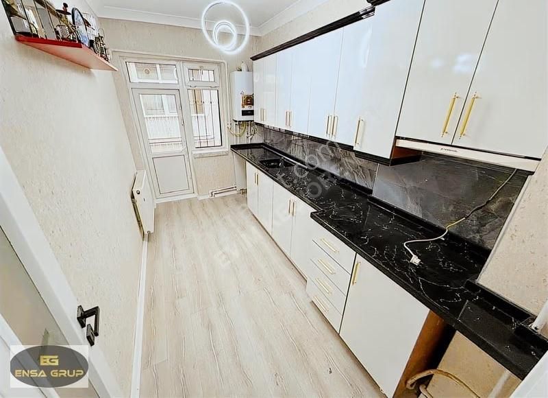 Etlikte Çift Balkonlu Merkezi Konumda Full Yapılı Masrafsız 3+1! - Görsel 8