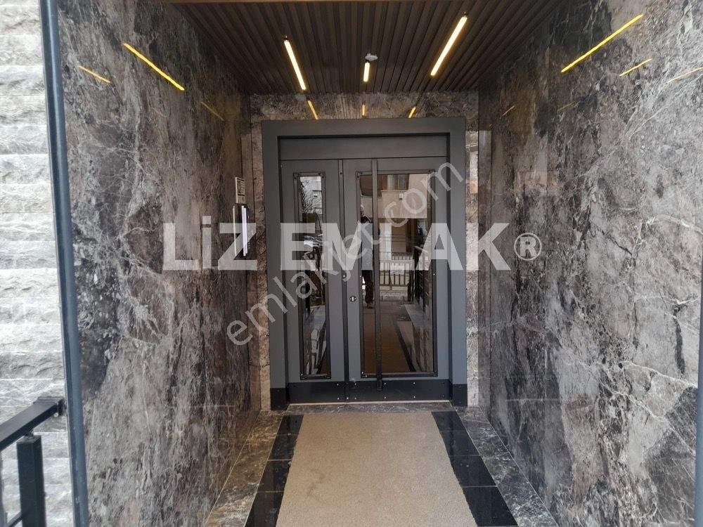 Suadiye'de Bağdat'a Yakın Balkonlu Ebeveynli 102 M2 Net 3+1 Daire - Görsel 34