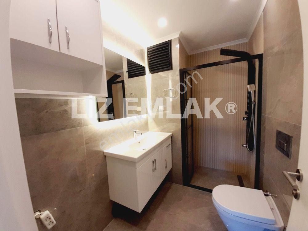 Suadiye'de Bağdat'a Yakın Balkonlu Ebeveynli 102 M2 Net 3+1 Daire - Görsel 19