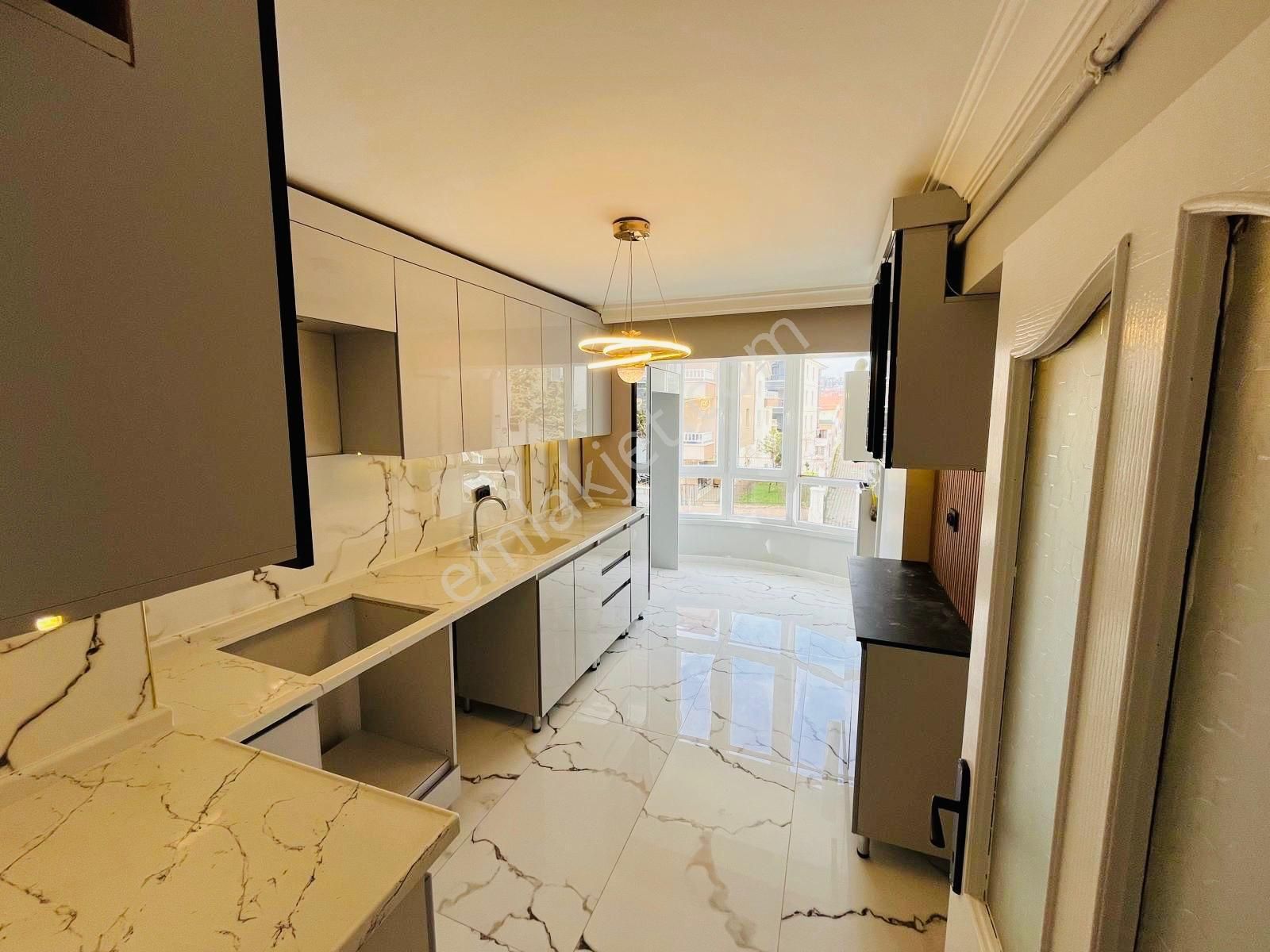 (1199) Keçiören Bademlikte 1.katta Full Yapılı 3+1 Satılık Daire