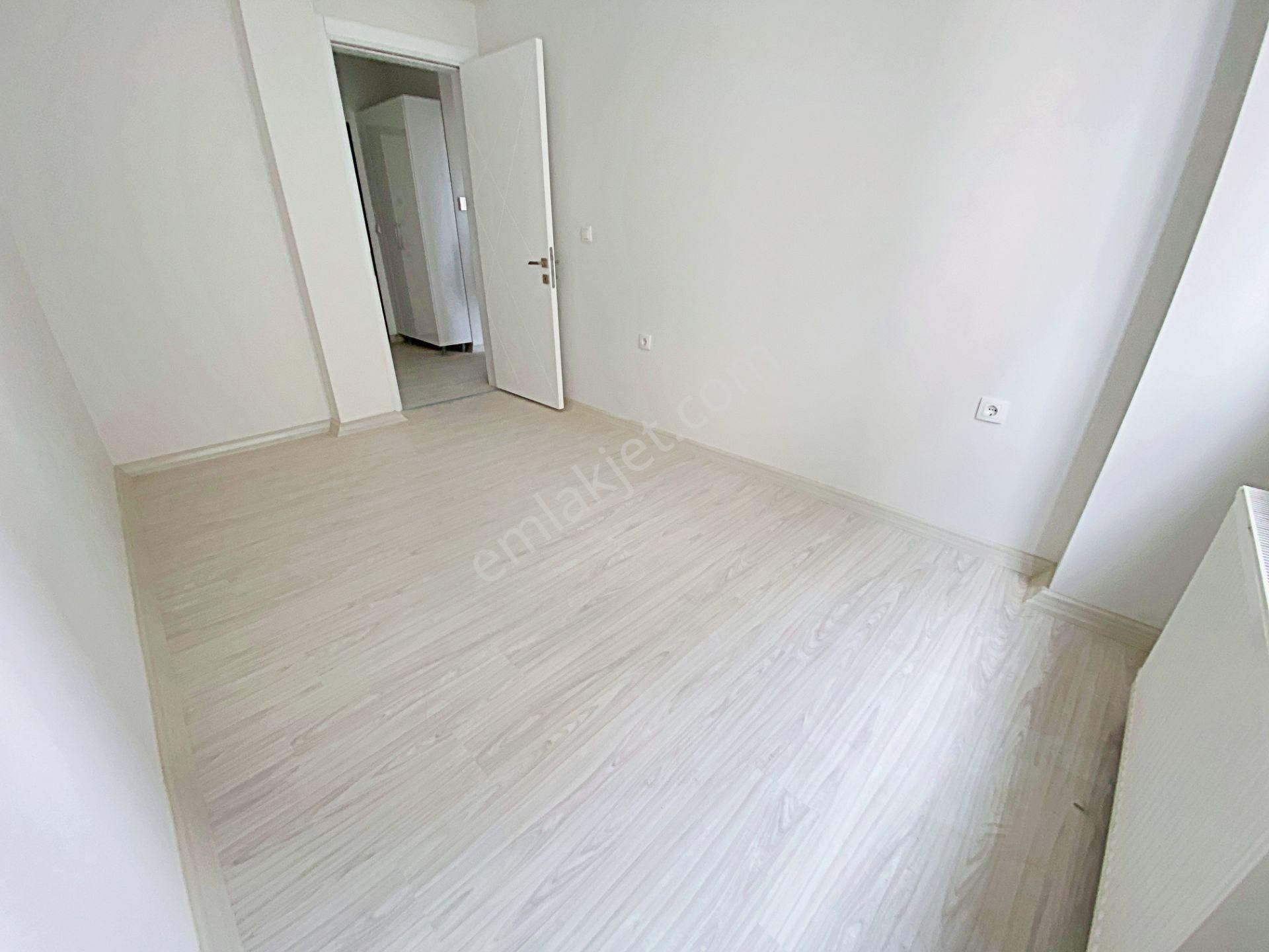 🌀gültaş Emlaktan Kadıköyde Satılık 2+1 Açık Mutfaklı Kapalı Otoparklı Asansörlü Daire - Görsel 33