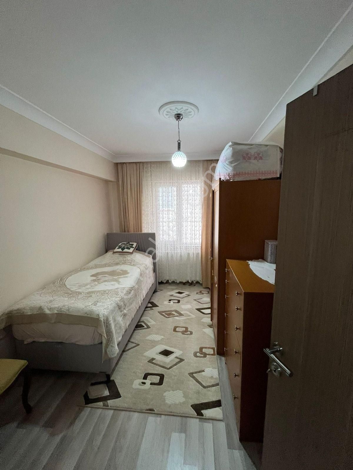 Bilgen Vatan'dan Bademlik'te Cadde Üzeri 1. Kat Ön Cephe Asansörlü Lüks Yapılı Masrafsız 3+1 - Görsel 18