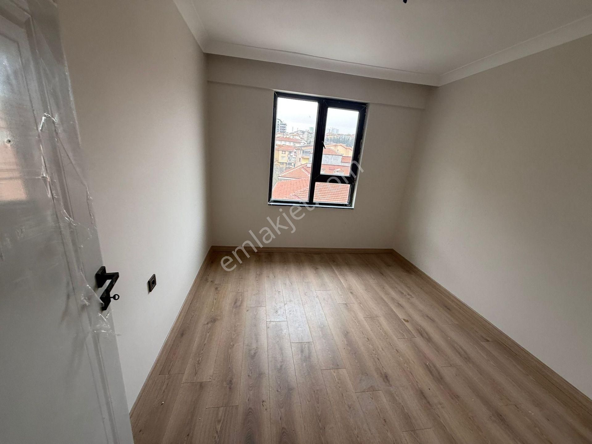 Bilgen Vatan'dan Bağlarbaşı'nda Kapalı Otoparklı Site İçerisinde 3 Asansörlü 2+1 Sıfır Daire - Görsel 13