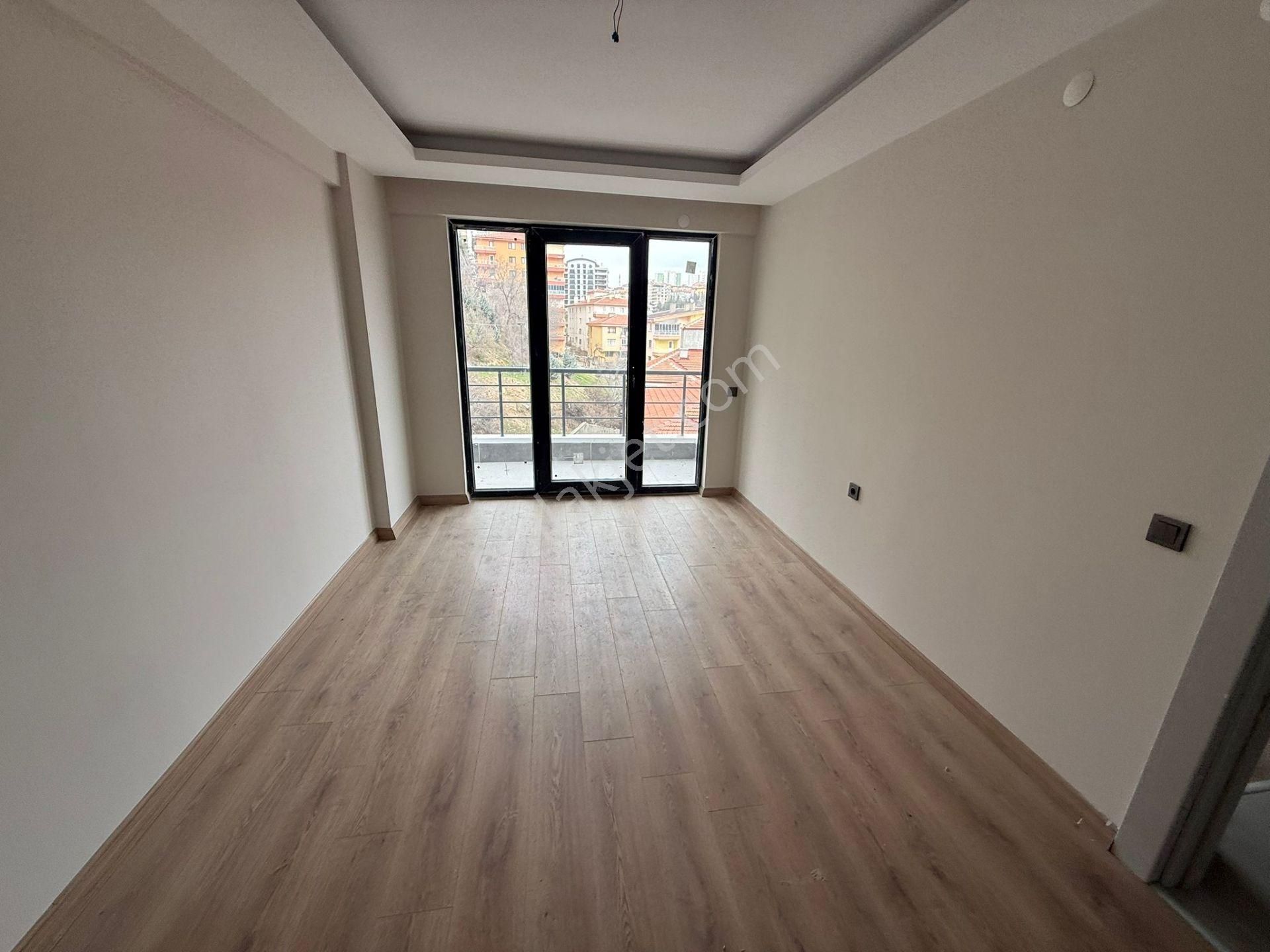 Bilgen Vatan'dan Bağlarbaşı'nda Kapalı Otoparklı Site İçerisinde 3 Asansörlü 2+1 Sıfır Daire - Görsel 12