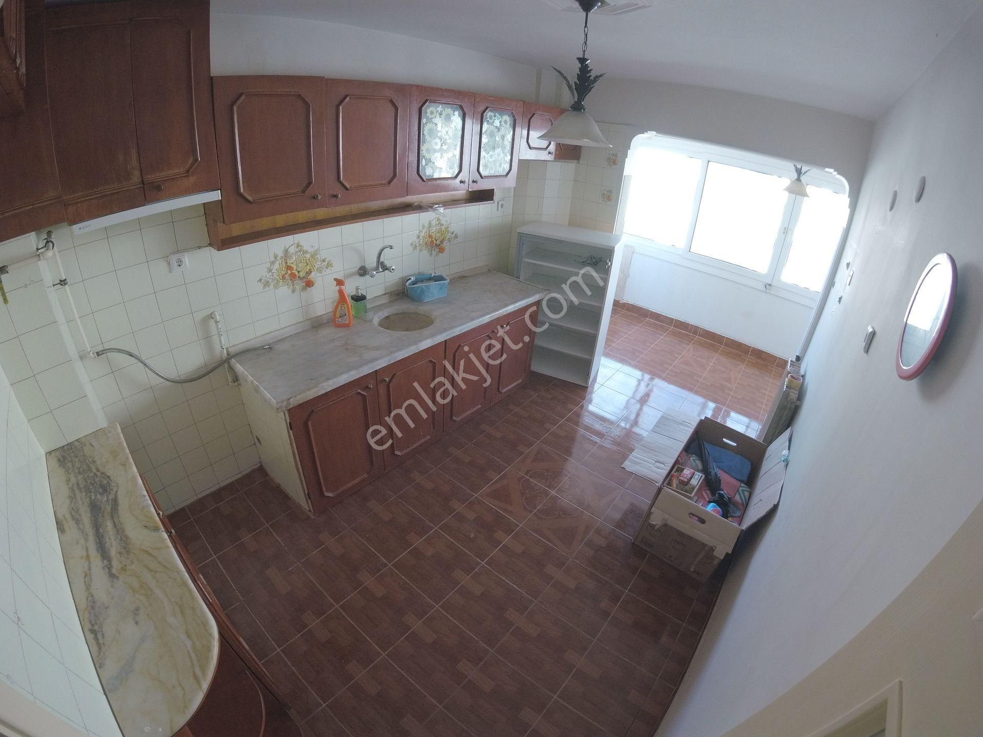 Narlıderede Kiralık Daire Bahçe Otopark Otoban&metro 250 Mt - Görsel 20