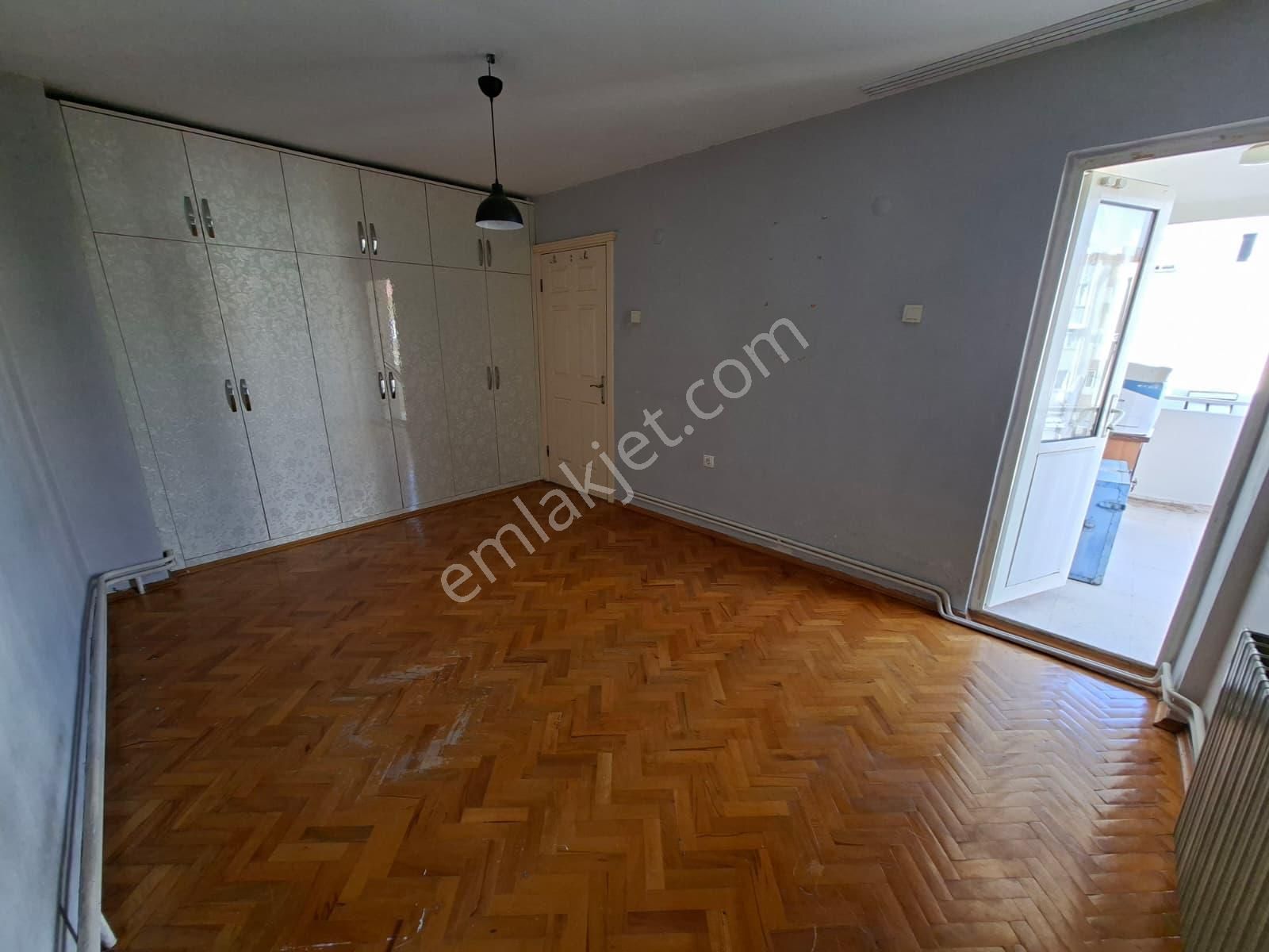 Narlıderede Kiralık Daire Bahçe Otopark Otoban&metro 250 Mt - Görsel 11