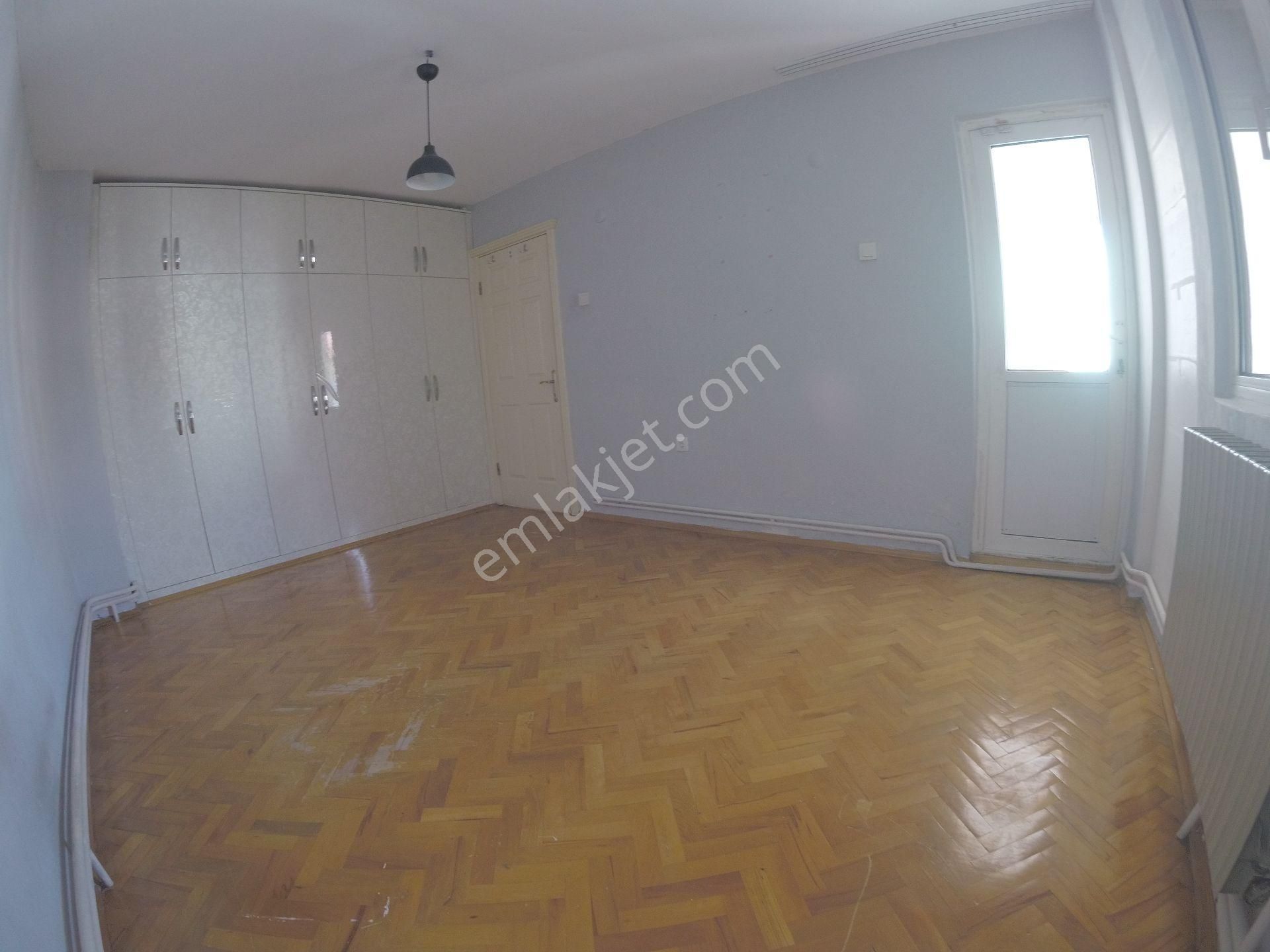 Narlıderede Kiralık Daire Bahçe Otopark Otoban&metro 250 Mt - Görsel 27