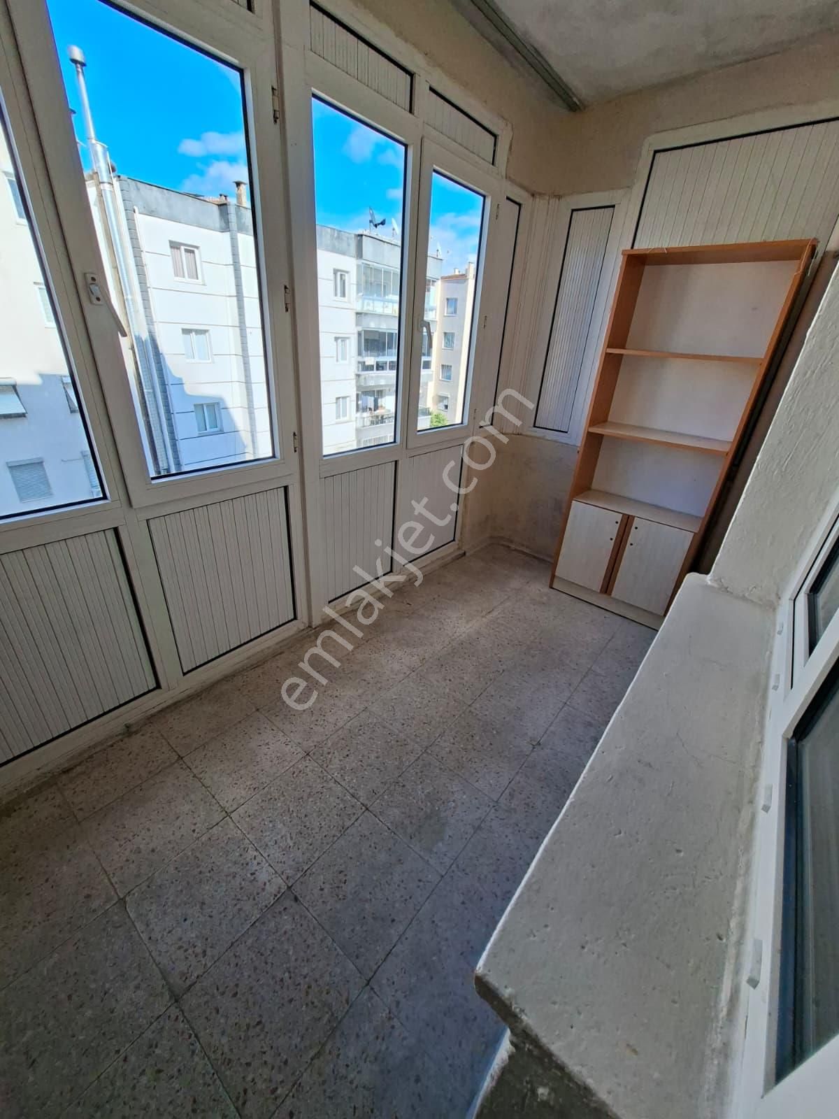 Narlıderede Kiralık Daire Bahçe Otopark Otoban&metro 250 Mt - Görsel 23