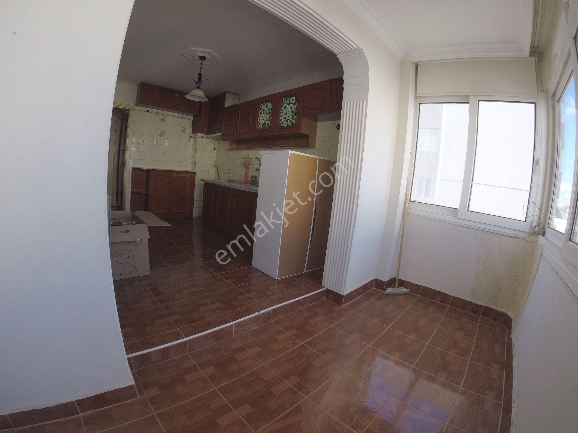 Narlıderede Kiralık Daire Bahçe Otopark Otoban&metro 250 Mt - Görsel 22