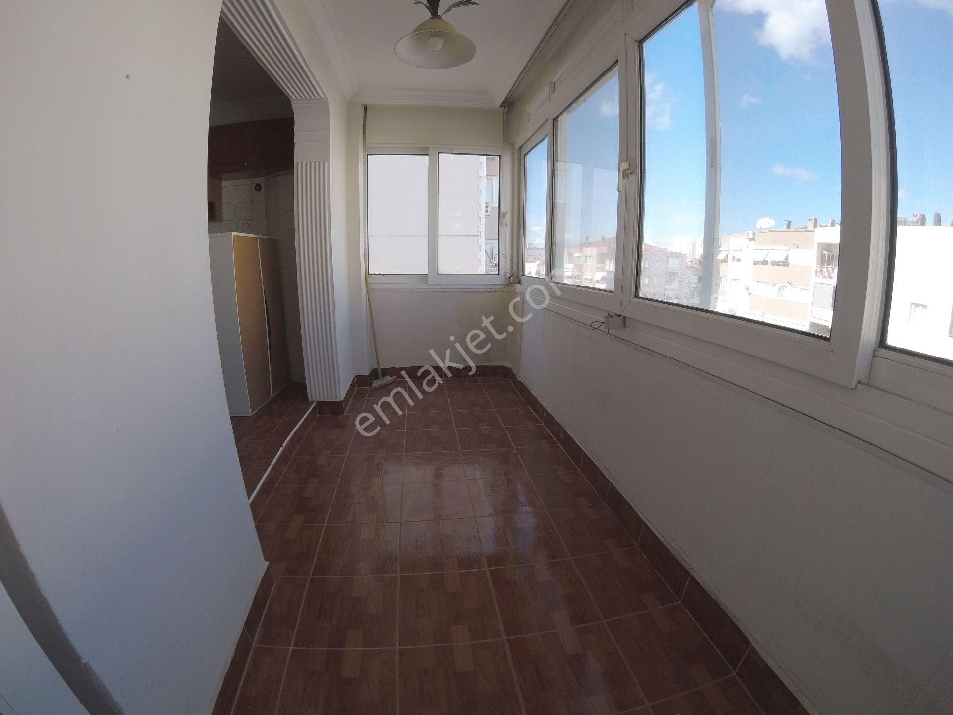 Narlıderede Kiralık Daire Bahçe Otopark Otoban&metro 250 Mt - Görsel 5