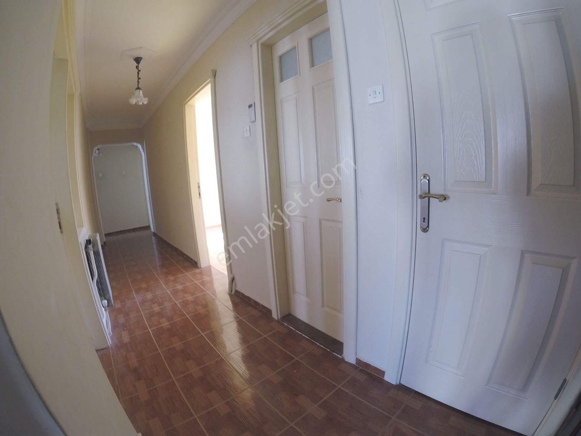 Narlıderede Kiralık Daire Bahçe Otopark Otoban&metro 250 Mt - Görsel 12