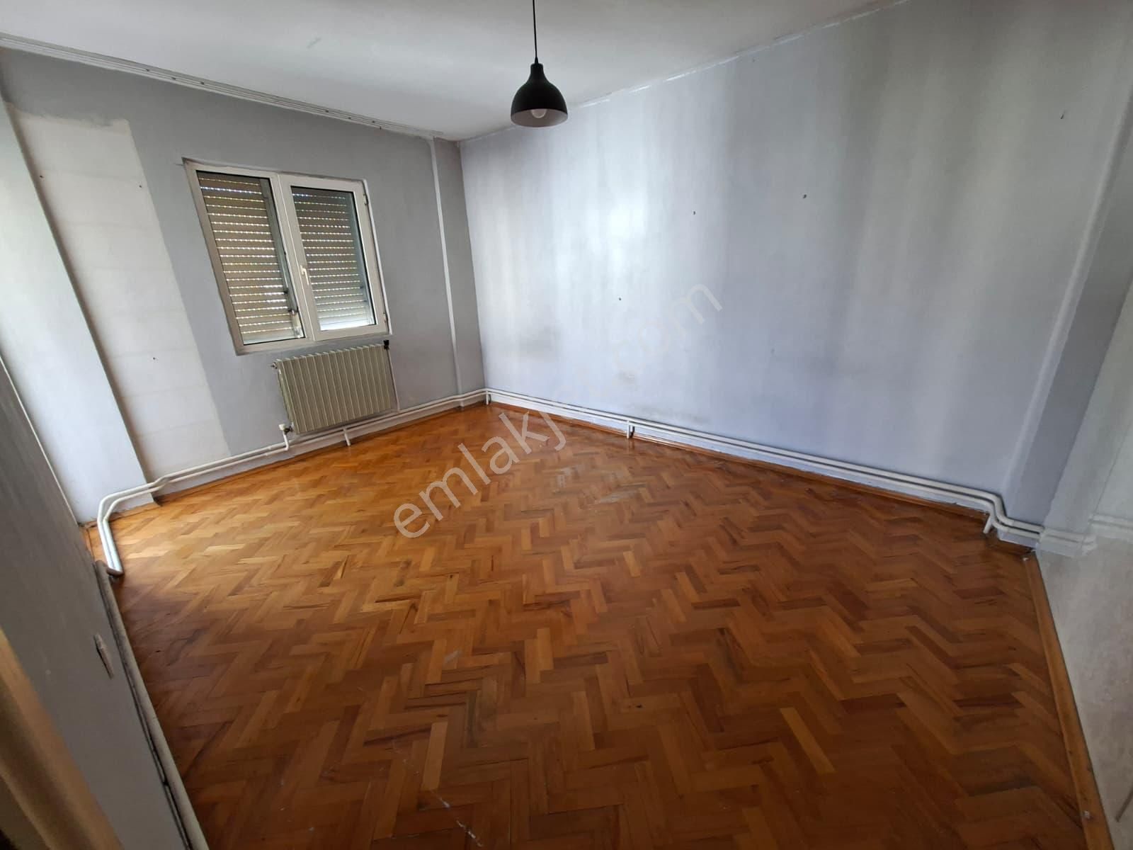 Narlıderede Kiralık Daire Bahçe Otopark Otoban&metro 250 Mt - Görsel 9