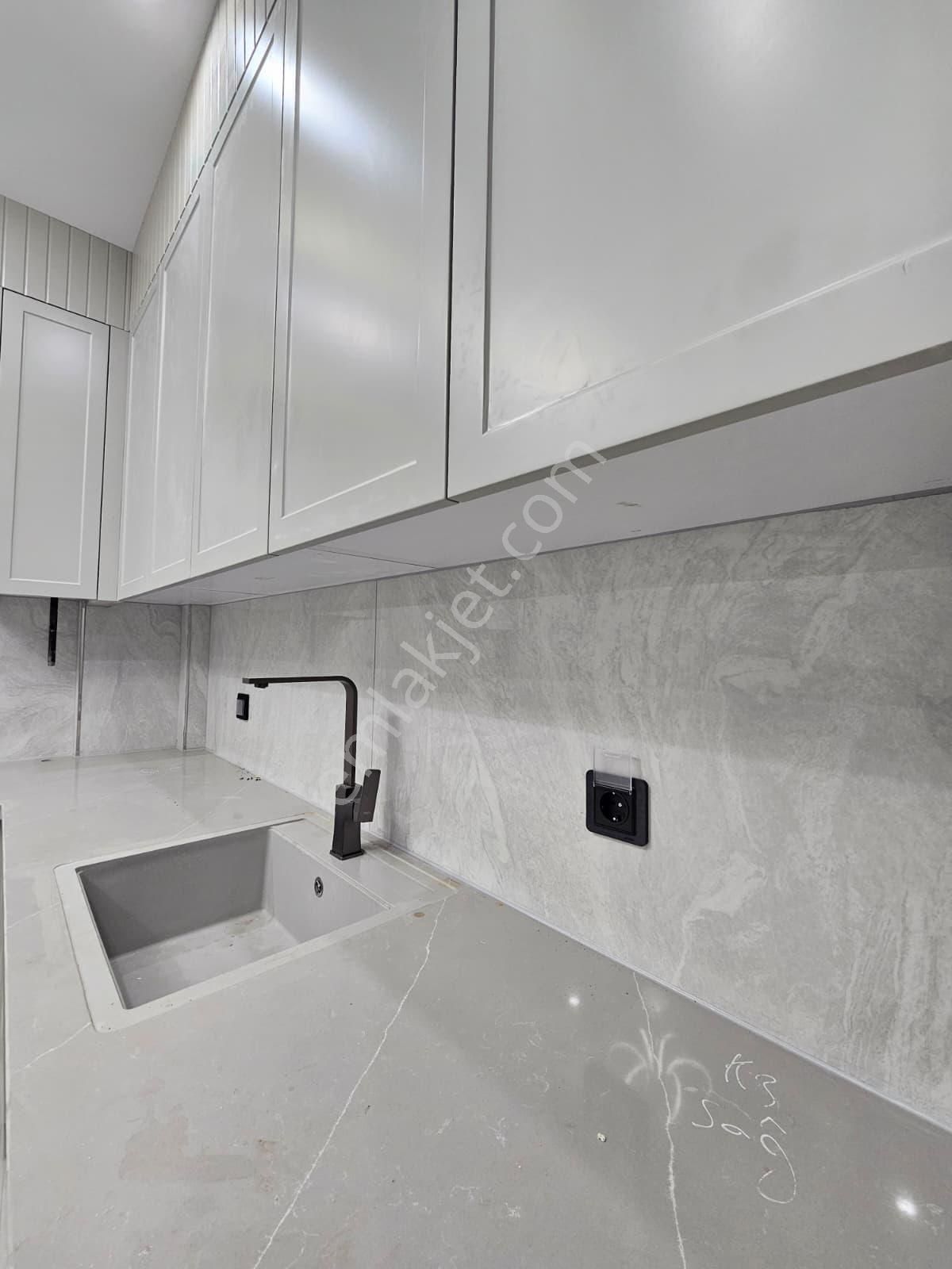 Denizli Şemikler De 2+1 Naz Bayrak Mevkine Ve Albayrak Meydanına Yakın Satılık Lüks Daireler