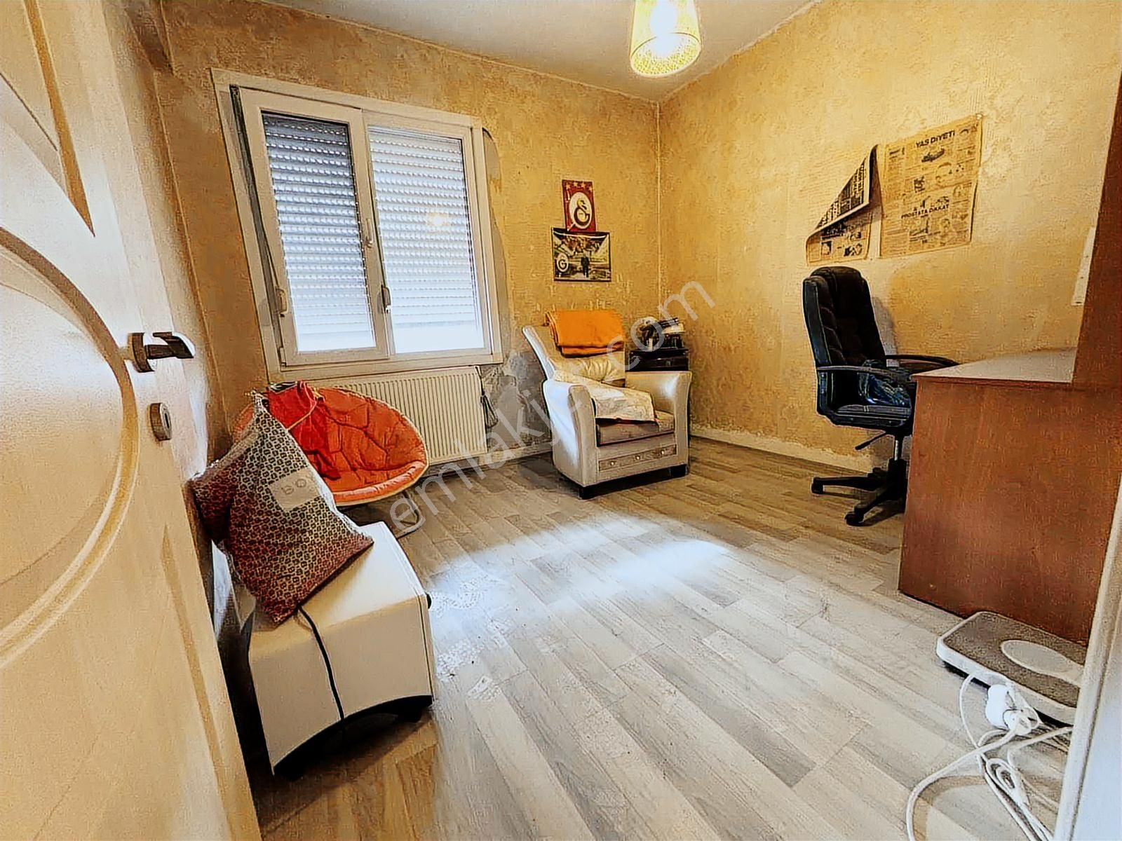 Fatih Mah Satılık 2+1 For Sale - Görsel 2