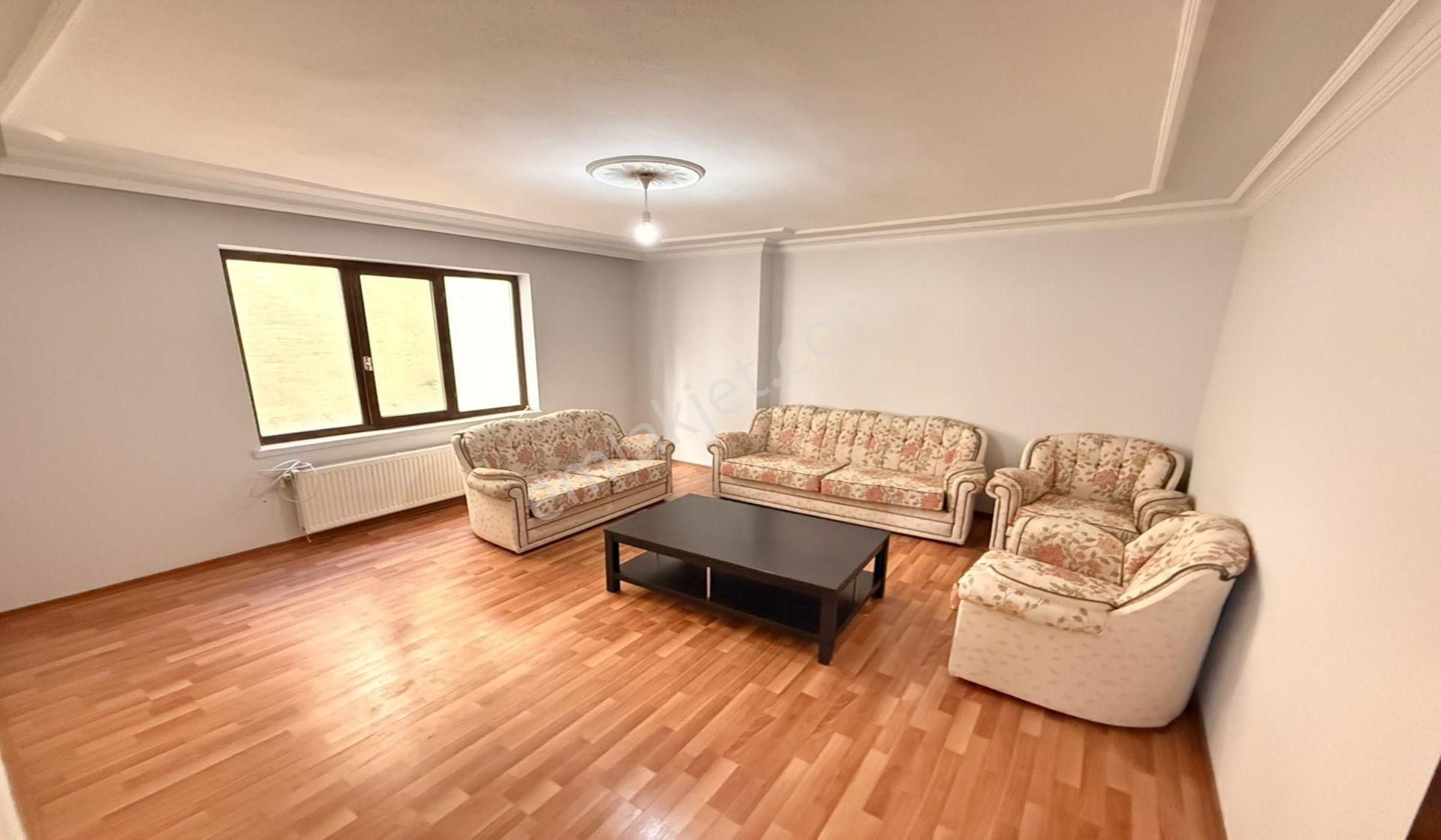 Ufuktepe Cadde Yakını 3+1 Balkonlu Taşınmaya Hazır - Görsel 10