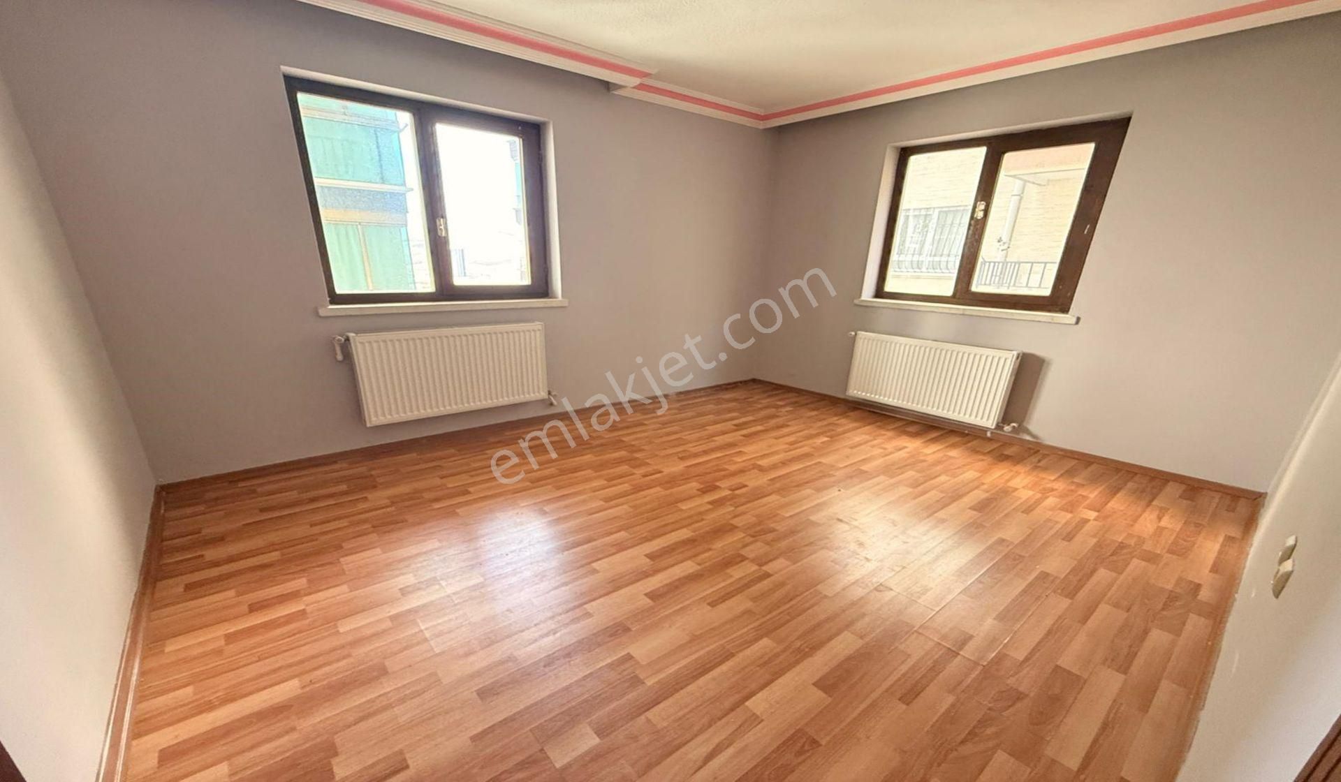 Ufuktepe Cadde Yakını 3+1 Balkonlu Taşınmaya Hazır - Görsel 18