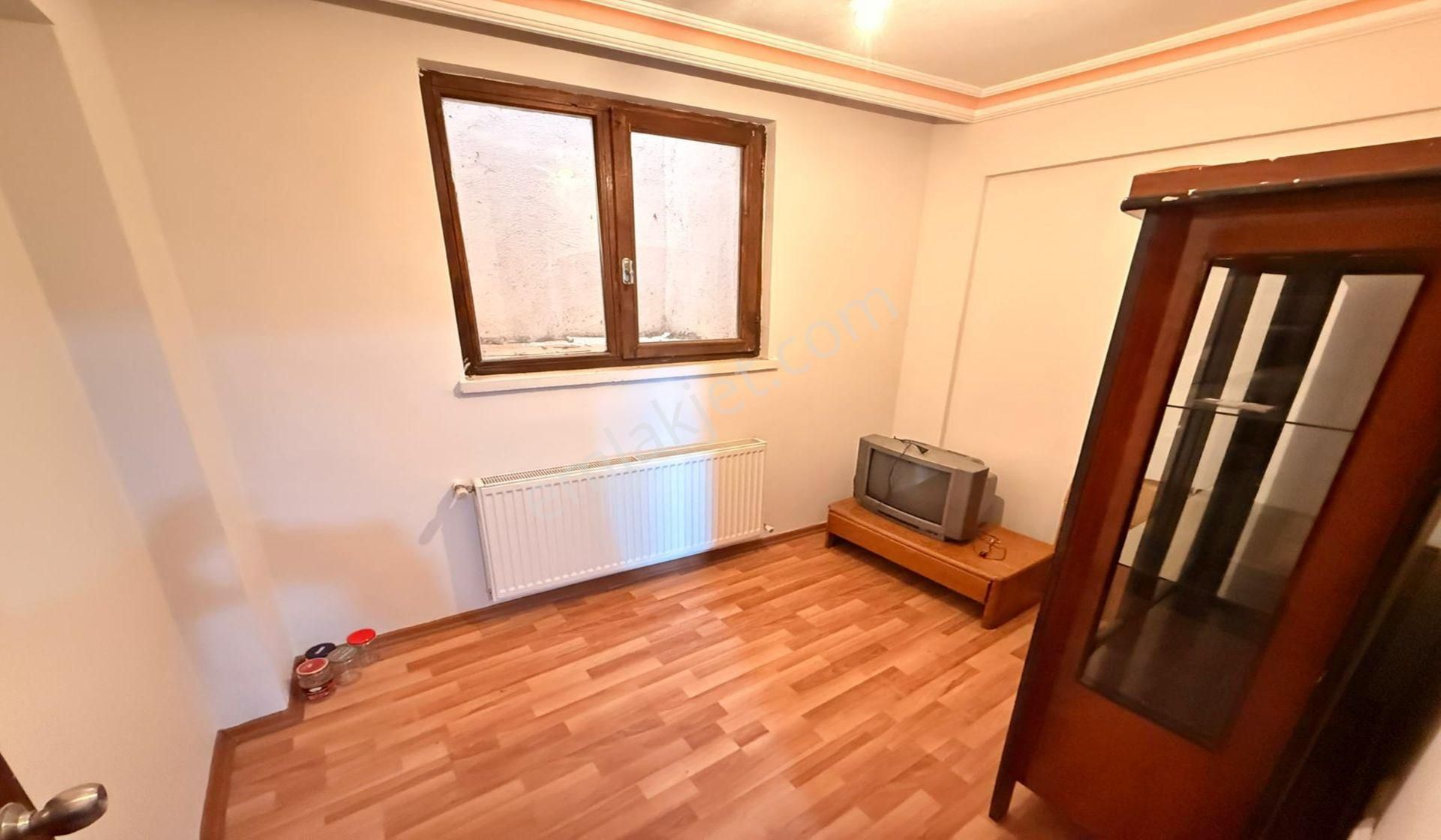 Ufuktepe Cadde Yakını 3+1 Balkonlu Taşınmaya Hazır - Görsel 19