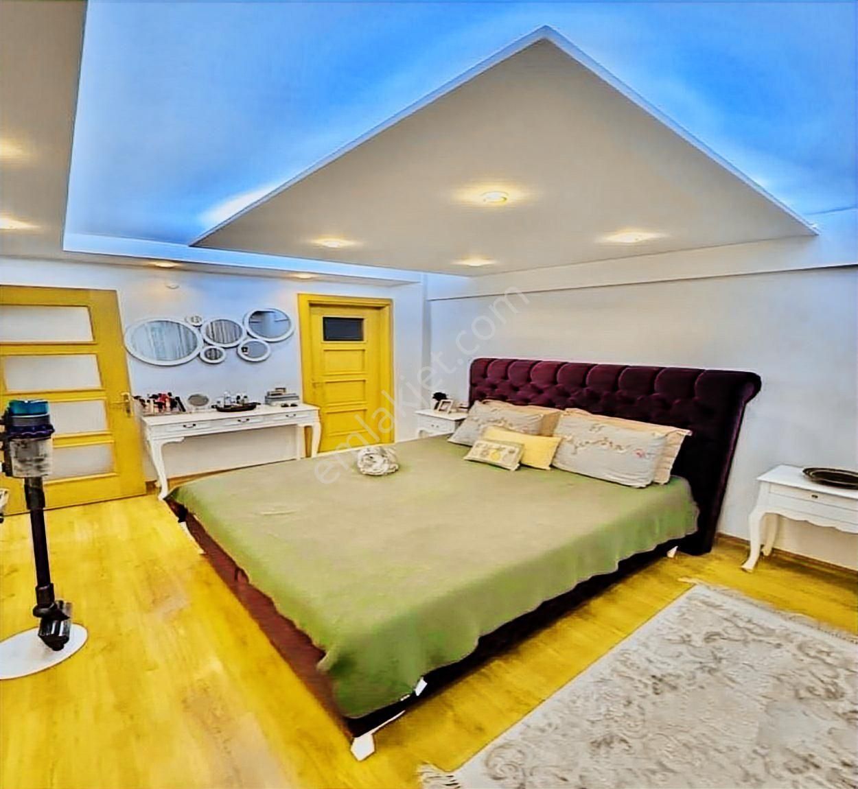 Bölgenin Aşiret Paket Ebeveyn Banyolu 2+1 Balkonlu Dairesi - Görsel 19