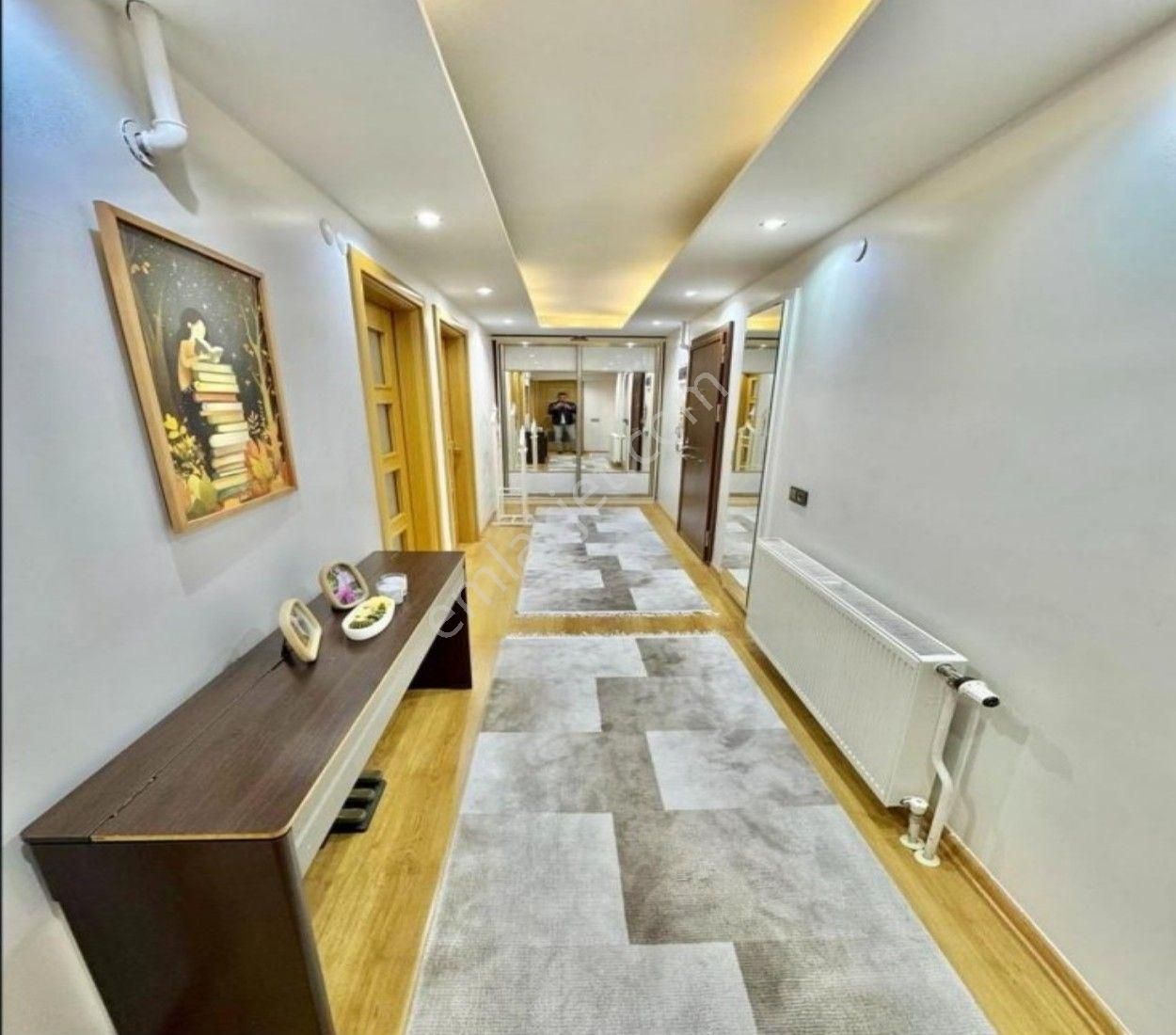 Bölgenin Aşiret Paket Ebeveyn Banyolu 2+1 Balkonlu Dairesi - Görsel 9