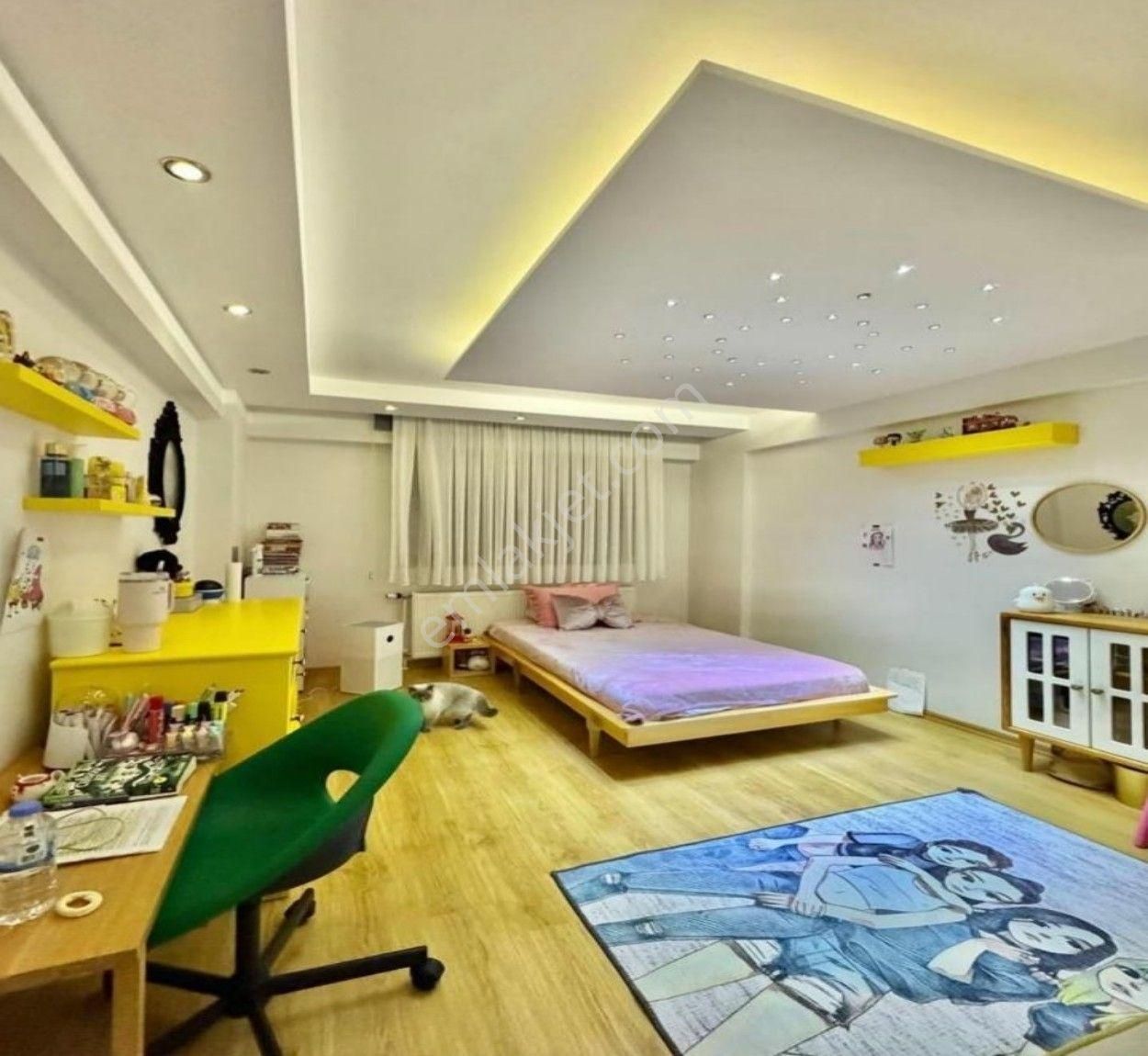 Bölgenin Aşiret Paket Ebeveyn Banyolu 2+1 Balkonlu Dairesi - Görsel 25