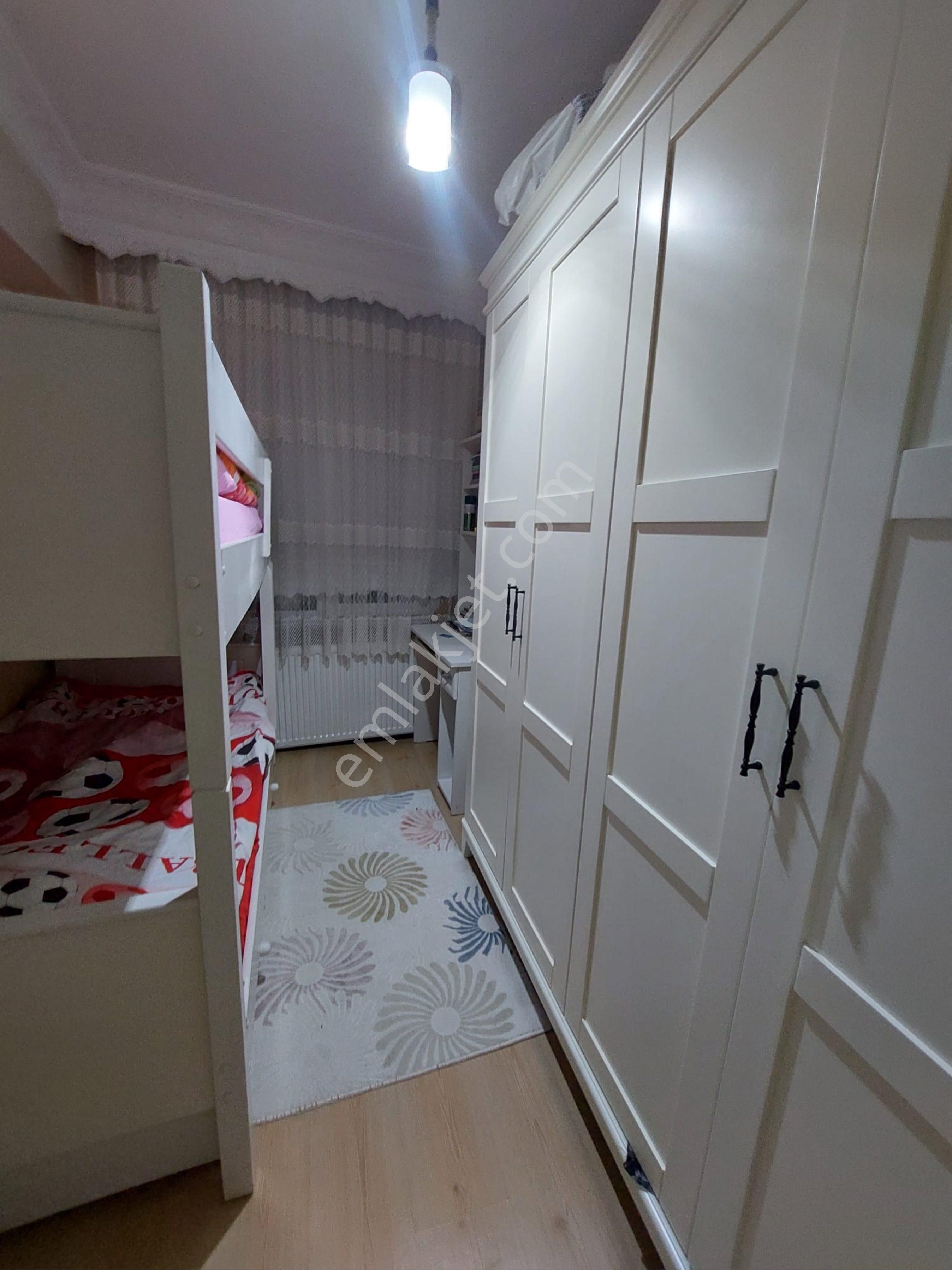 İmren Gayrimenkulden Satılık 2+1 80m2 1.kat Sefaköy Merkezde Kemalpaşa Mh. - Görsel 18