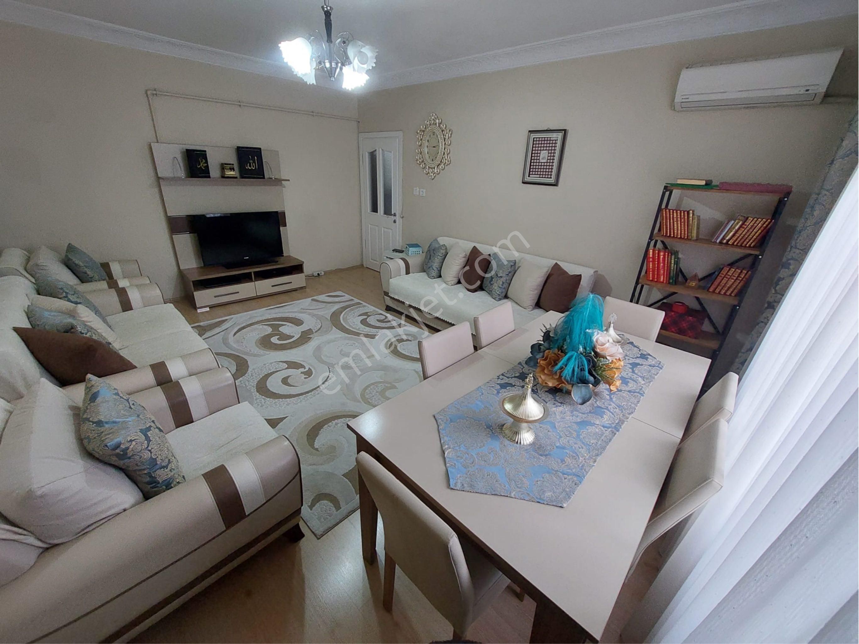 İmren Gayrimenkulden Satılık 2+1 80m2 1.kat Sefaköy Merkezde Kemalpaşa Mh. - Görsel 3