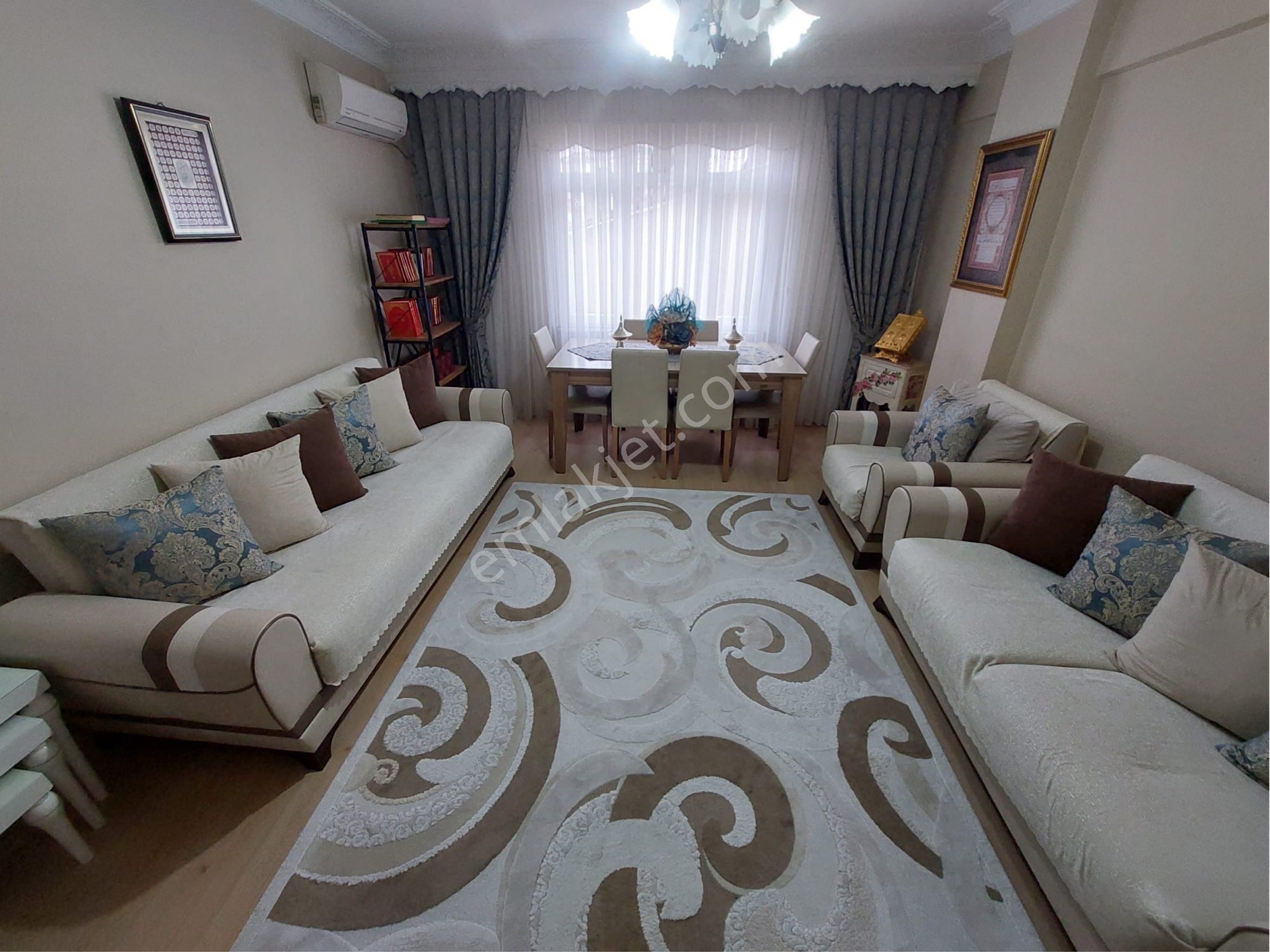İmren Gayrimenkulden Satılık 2+1 80m2 1.kat Sefaköy Merkezde Kemalpaşa Mh. - Görsel 2