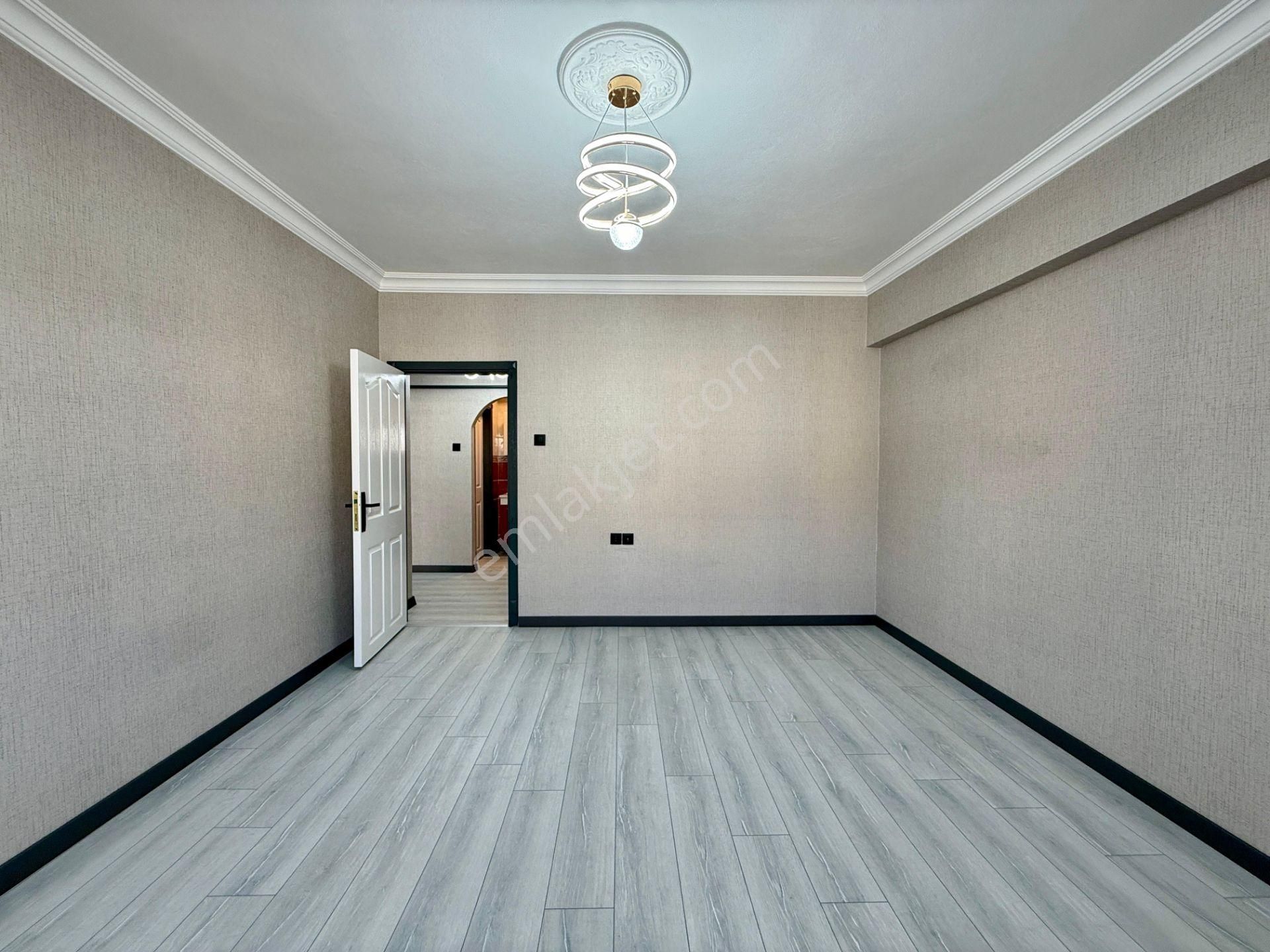 Kalecik Emlak'tan Fatih Mah. Güney C. Kilerli Ultra Geniş 3+1 Daire - Görsel 9