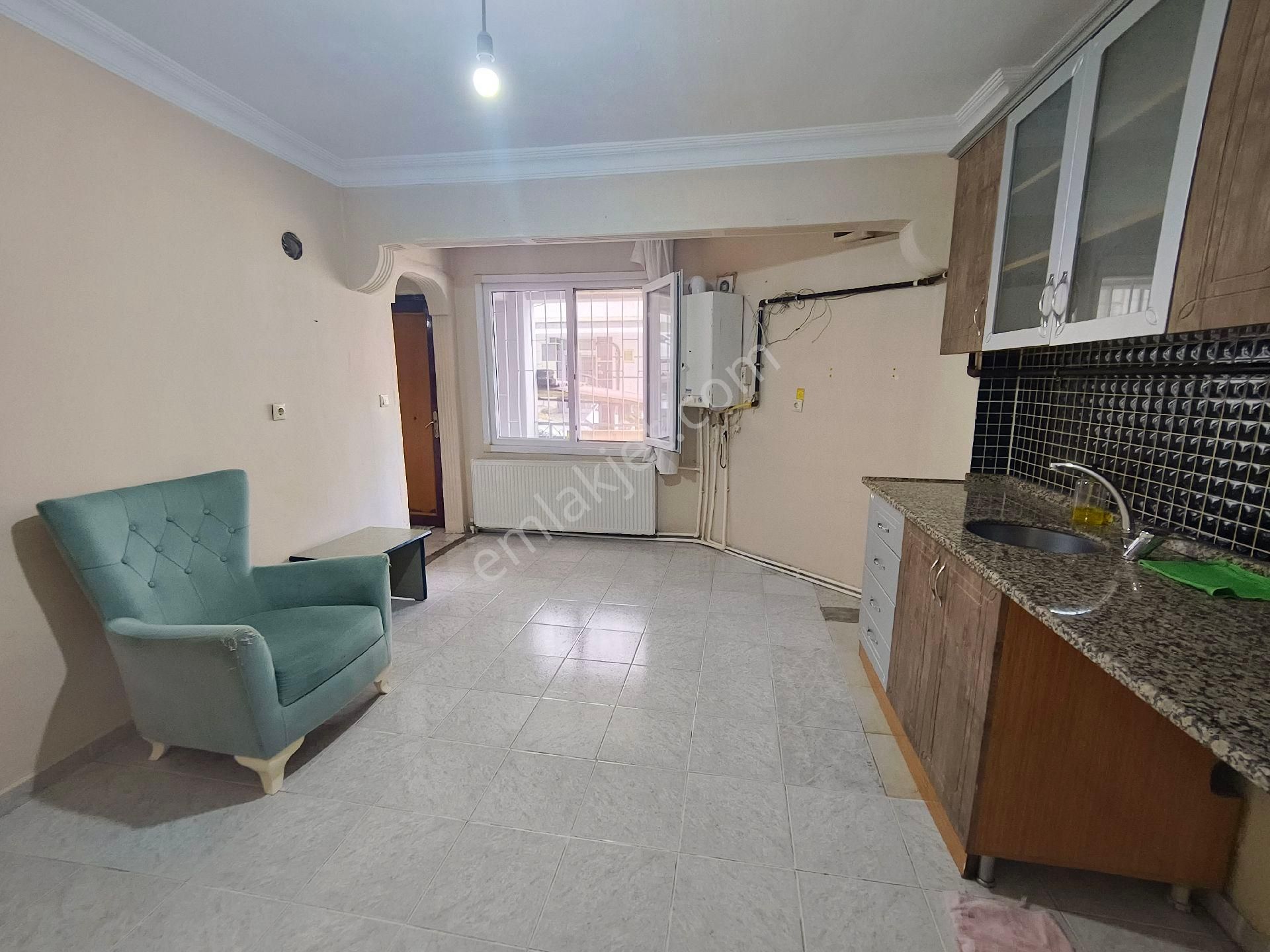 Güneyden Metroya 8 Dakika Yürüme 1+1.55m2 Y.giriş Daire - Görsel 7