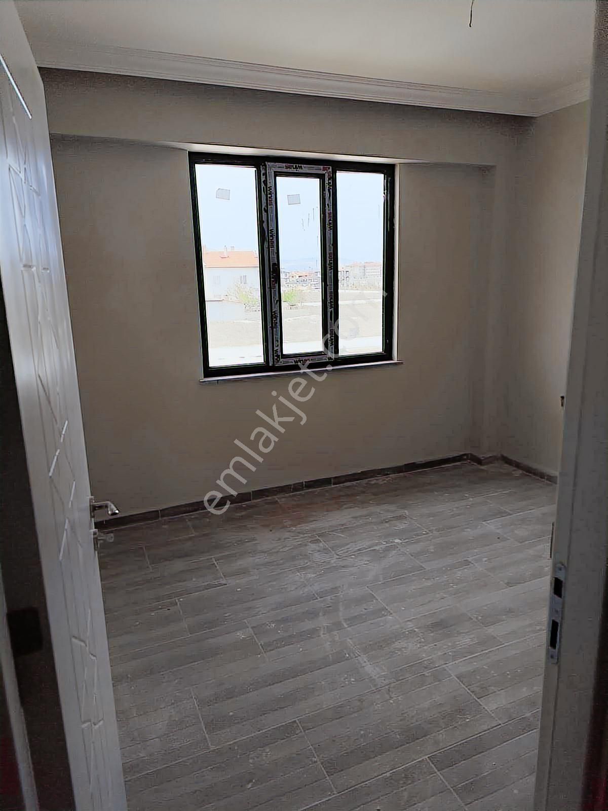 Alakova'da 2+1 2.kat Sıfır Satılıkk Geniş Daire - Görsel 5