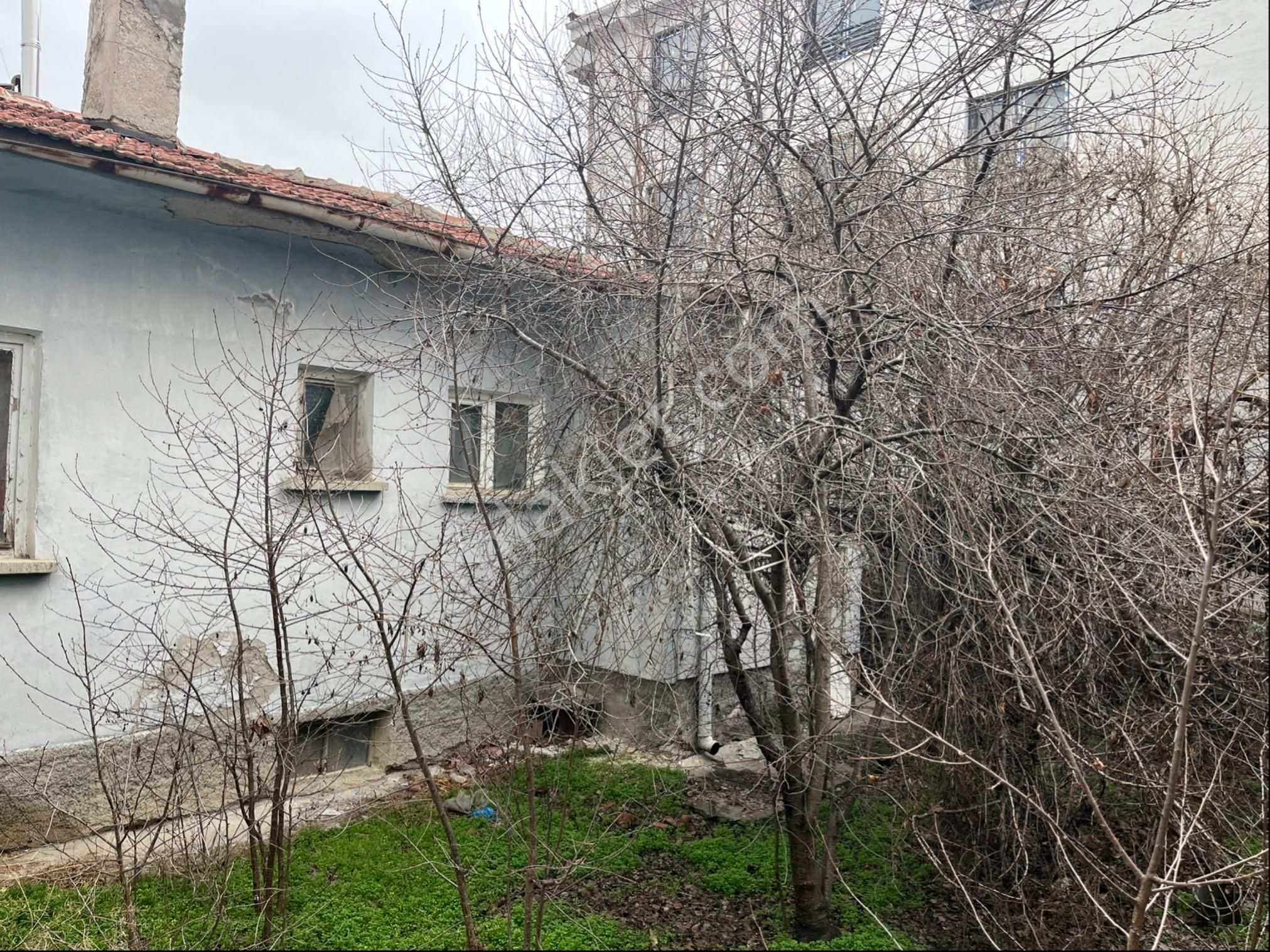 Odunpazarı Osmangazi’de Satılık Kargir Bahçeli Ev - Görsel 12