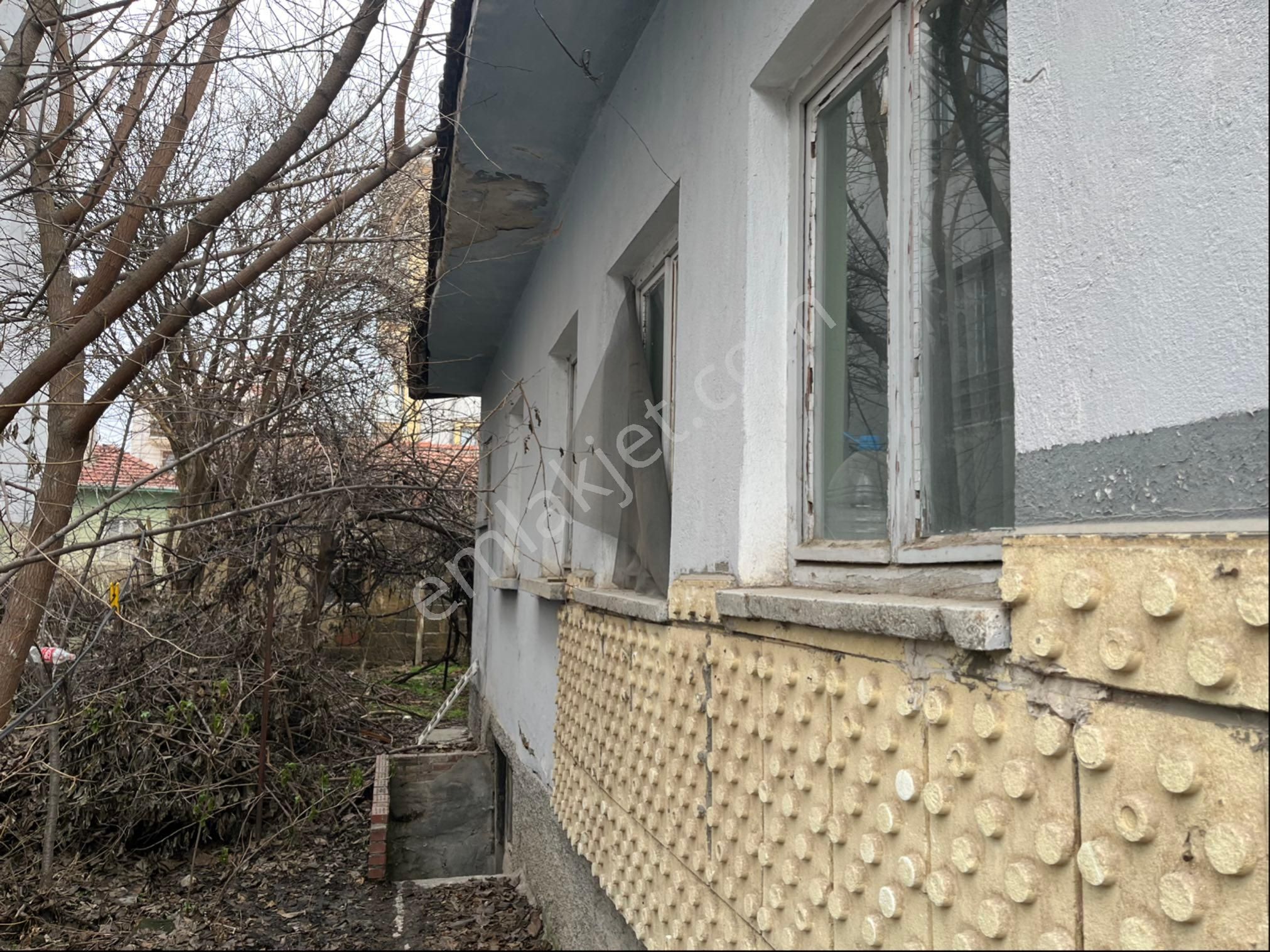 Odunpazarı Osmangazi’de Satılık Kargir Bahçeli Ev - Görsel 5