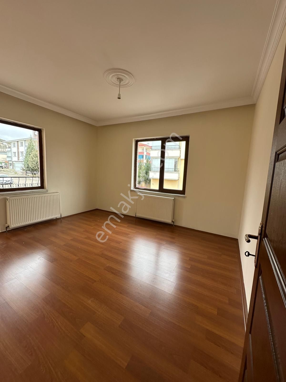 Alparslan Türkeş Blv.üzerinde Satılık 3+1 Daire - Görsel 16