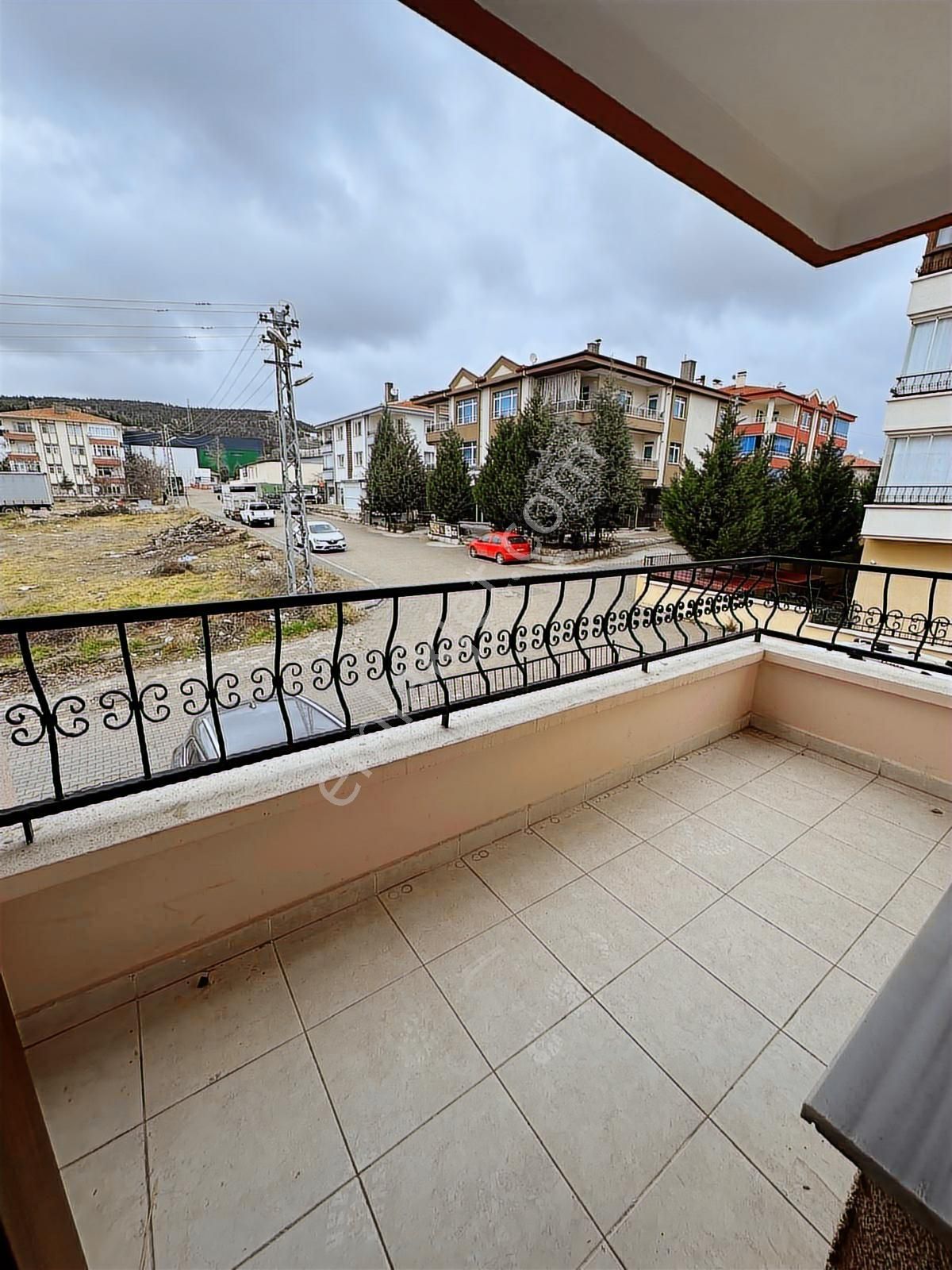 Alparslan Türkeş Blv.üzerinde Satılık 3+1 Daire - Görsel 20