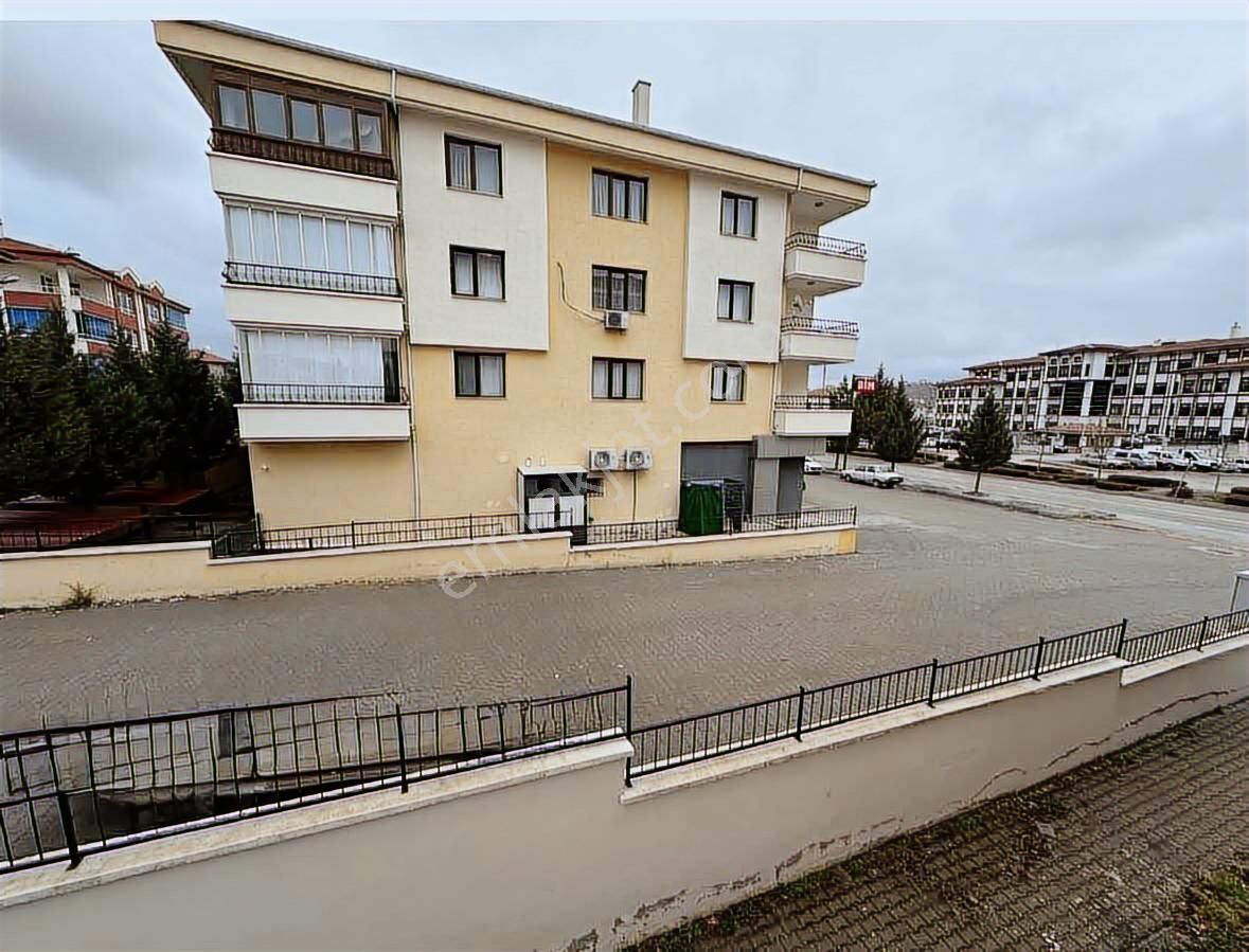 Alparslan Türkeş Blv.üzerinde Satılık 3+1 Daire - Görsel 6