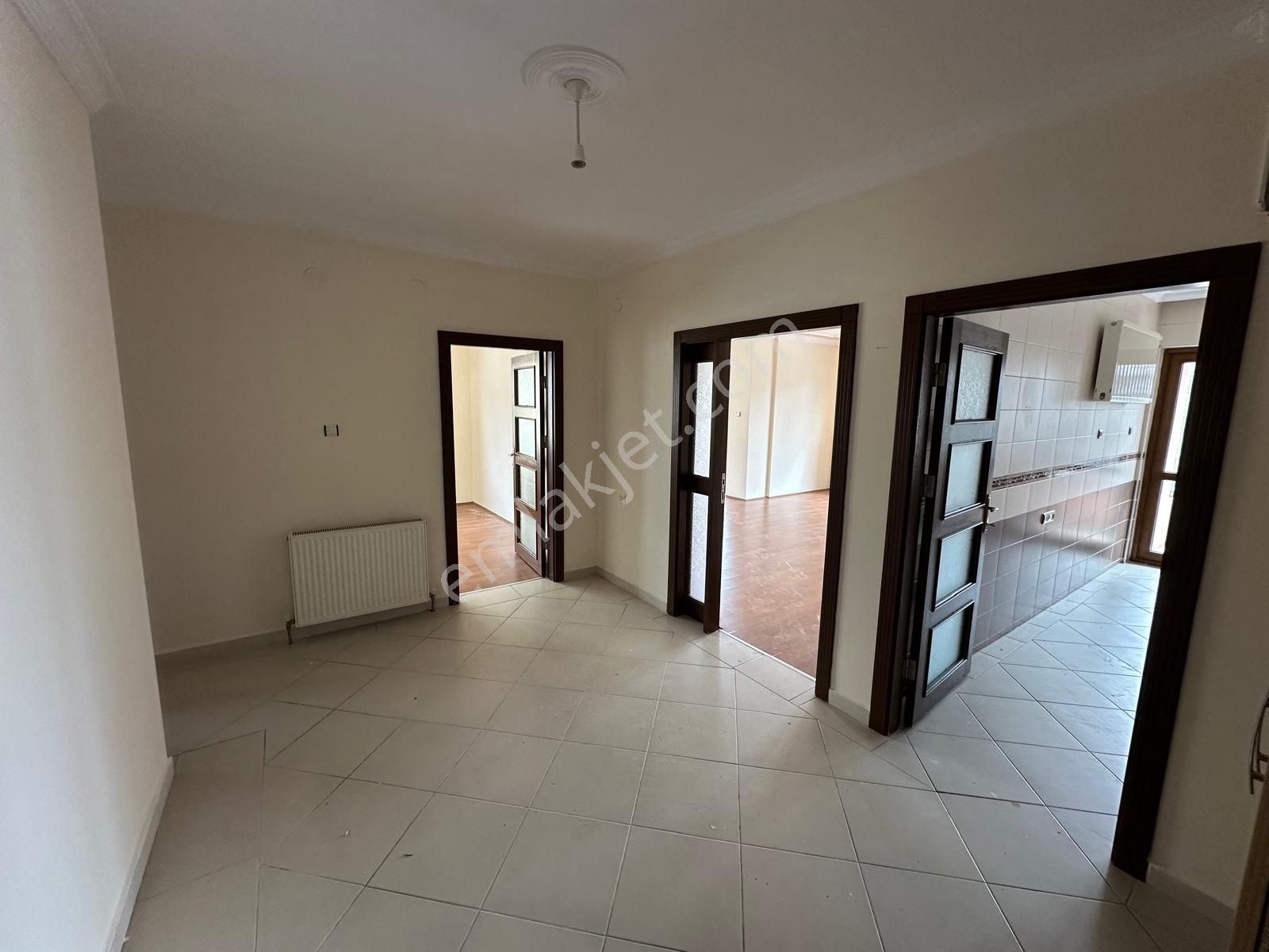 Alparslan Türkeş Blv.üzerinde Satılık 3+1 Daire - Görsel 4