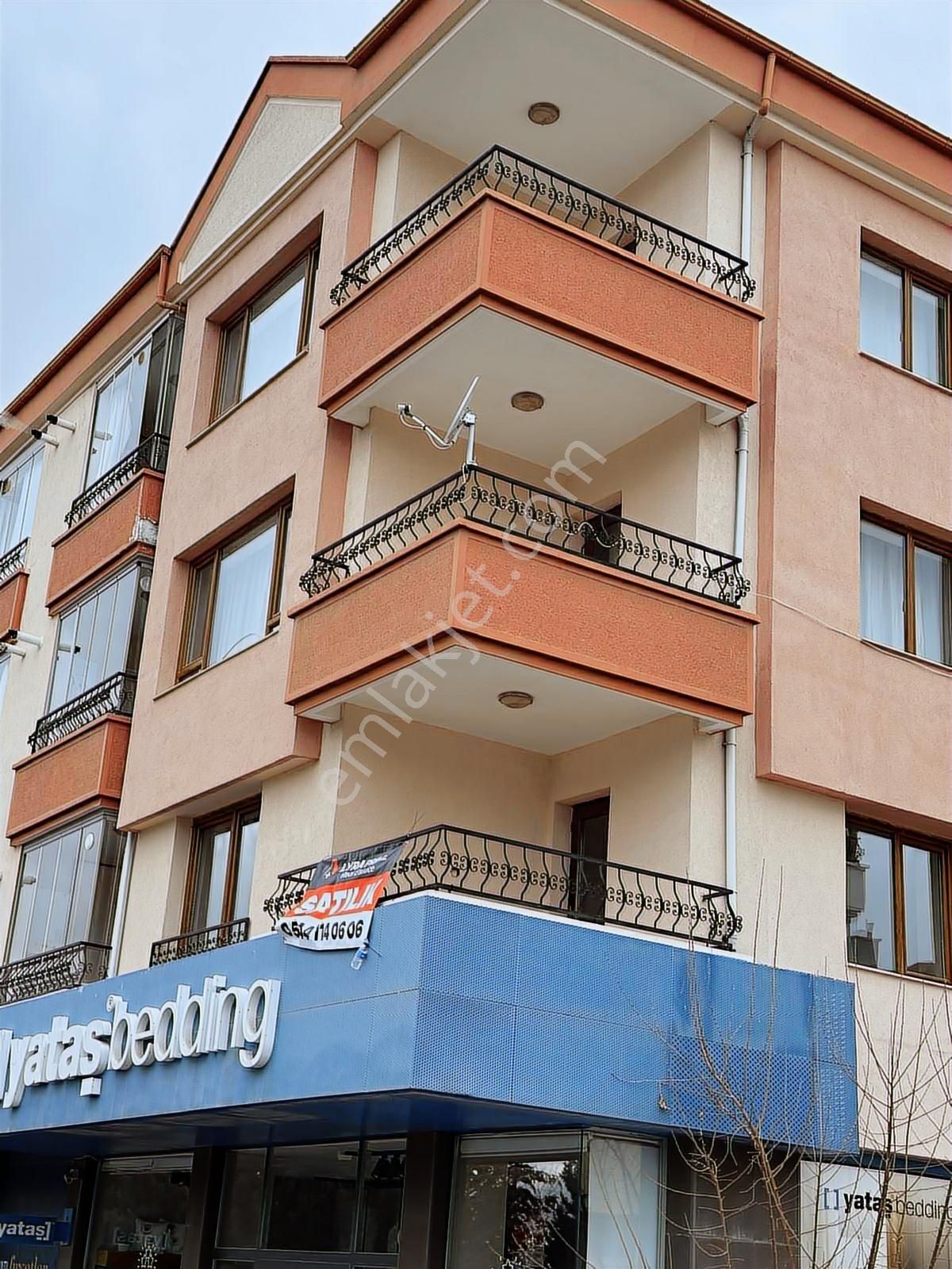 Alparslan Türkeş Blv.üzerinde Satılık 3+1 Daire - Görsel 29