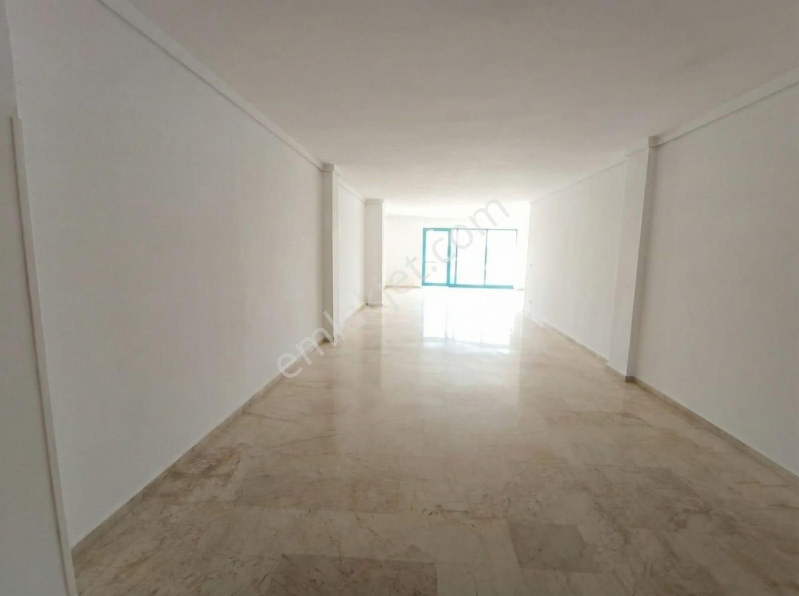 Çankaya Koza Caddesi'nde 180 M² Geniş Vitrinli Stratejik Mağaza - Görsel 13