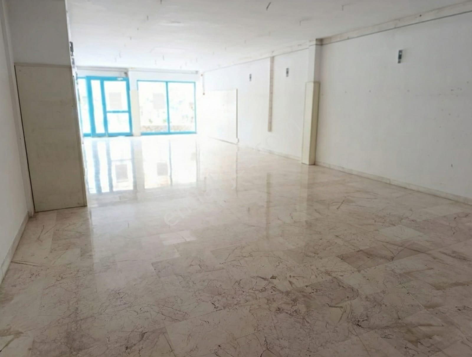 Çankaya Koza Caddesi'nde 180 M² Geniş Vitrinli Stratejik Mağaza - Görsel 11