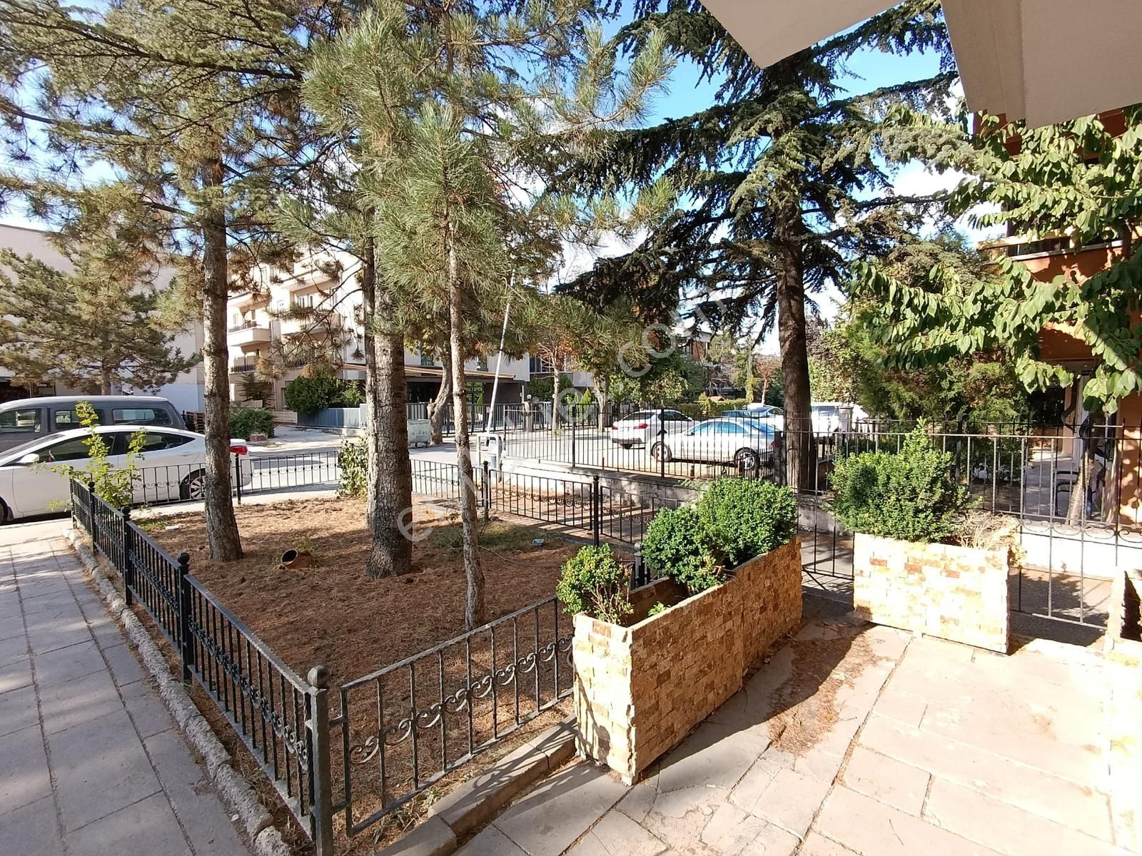 Çankaya Koza Caddesi'nde 180 M² Geniş Vitrinli Stratejik Mağaza - Görsel 30